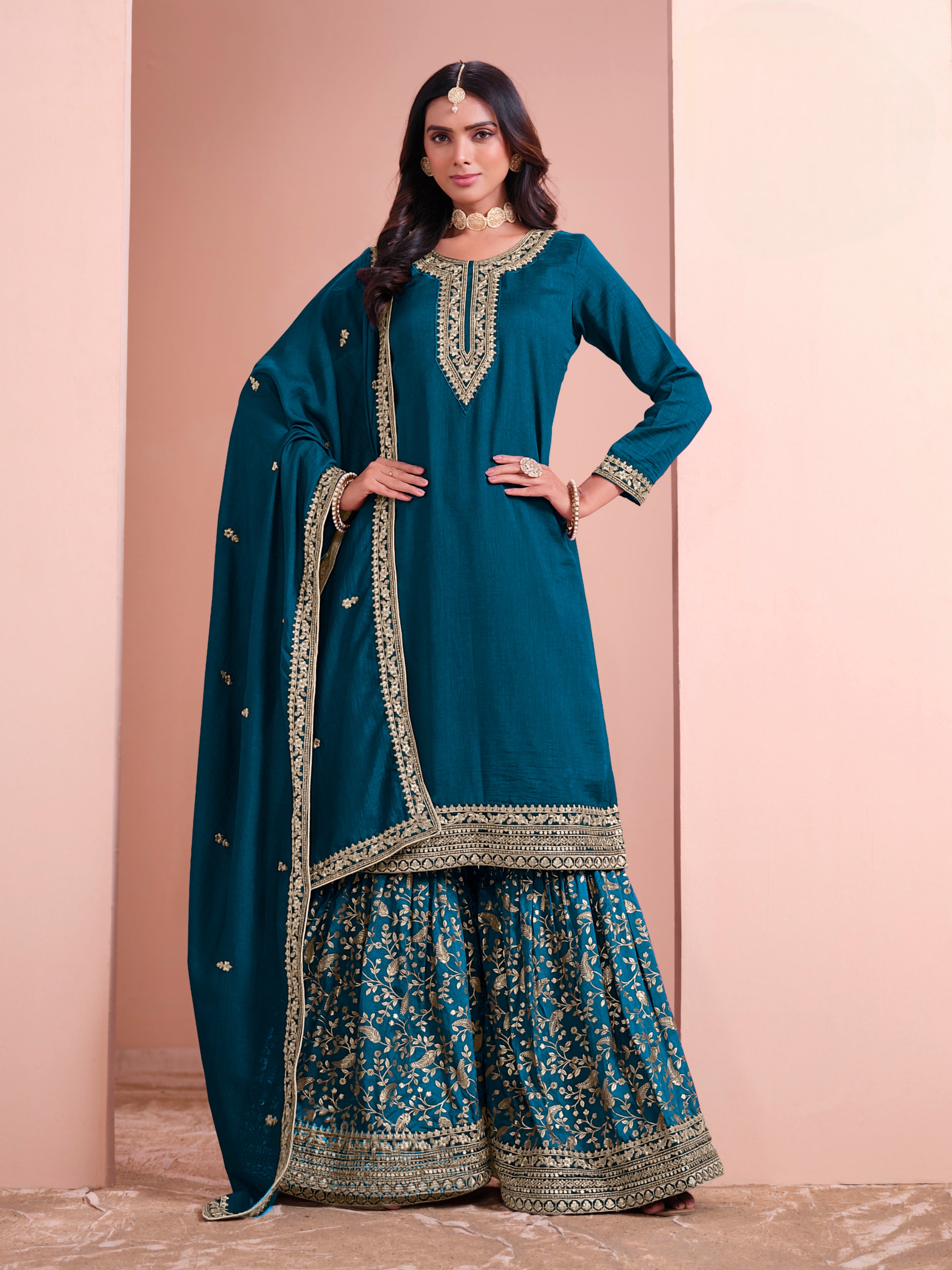 Soft Radiance Chinon fab SHARARA EASR0054