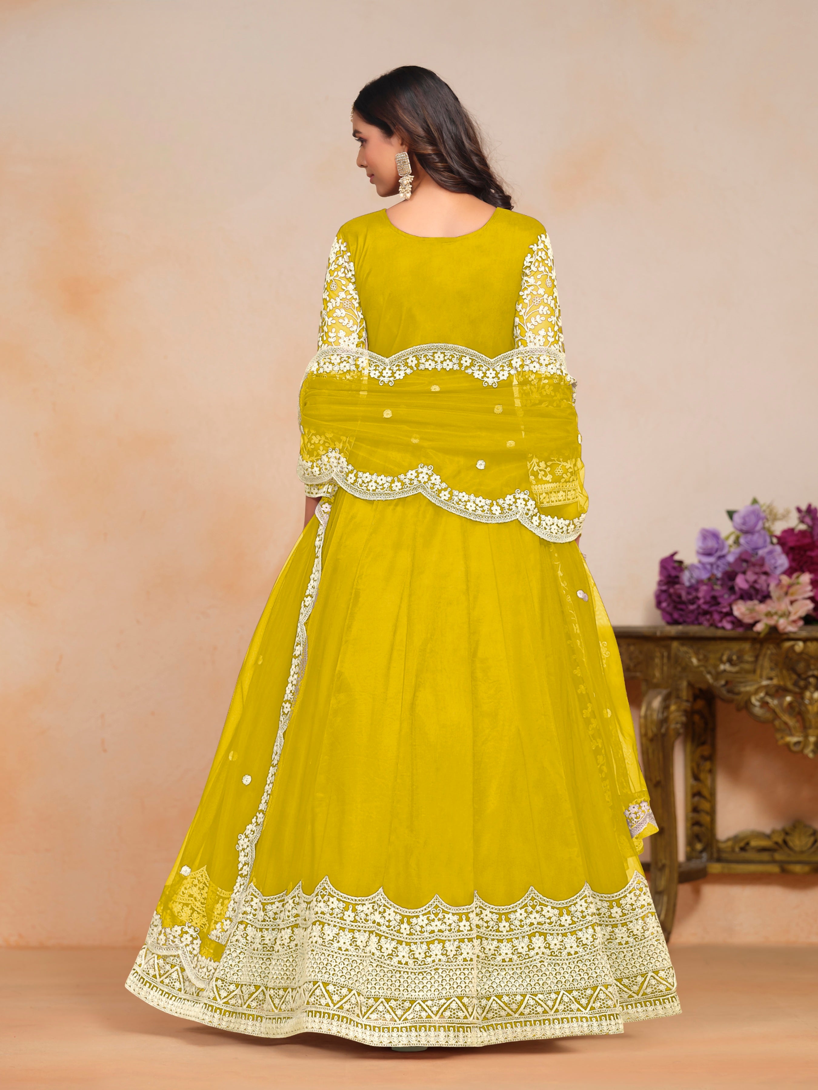 Netra Elegance Embroidered Net Gown EAGW0055