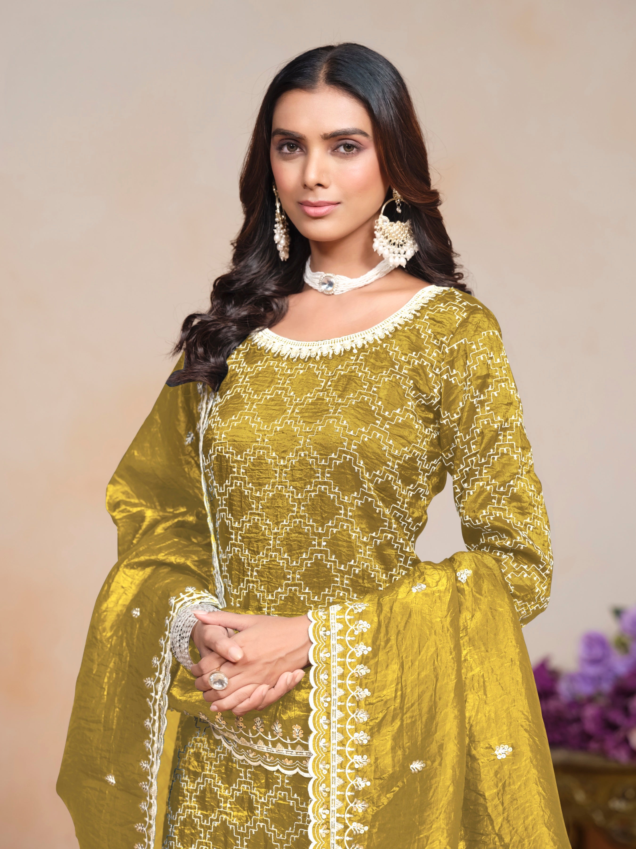 Gold Crush fabric Exlusive SHARARA EASR0050