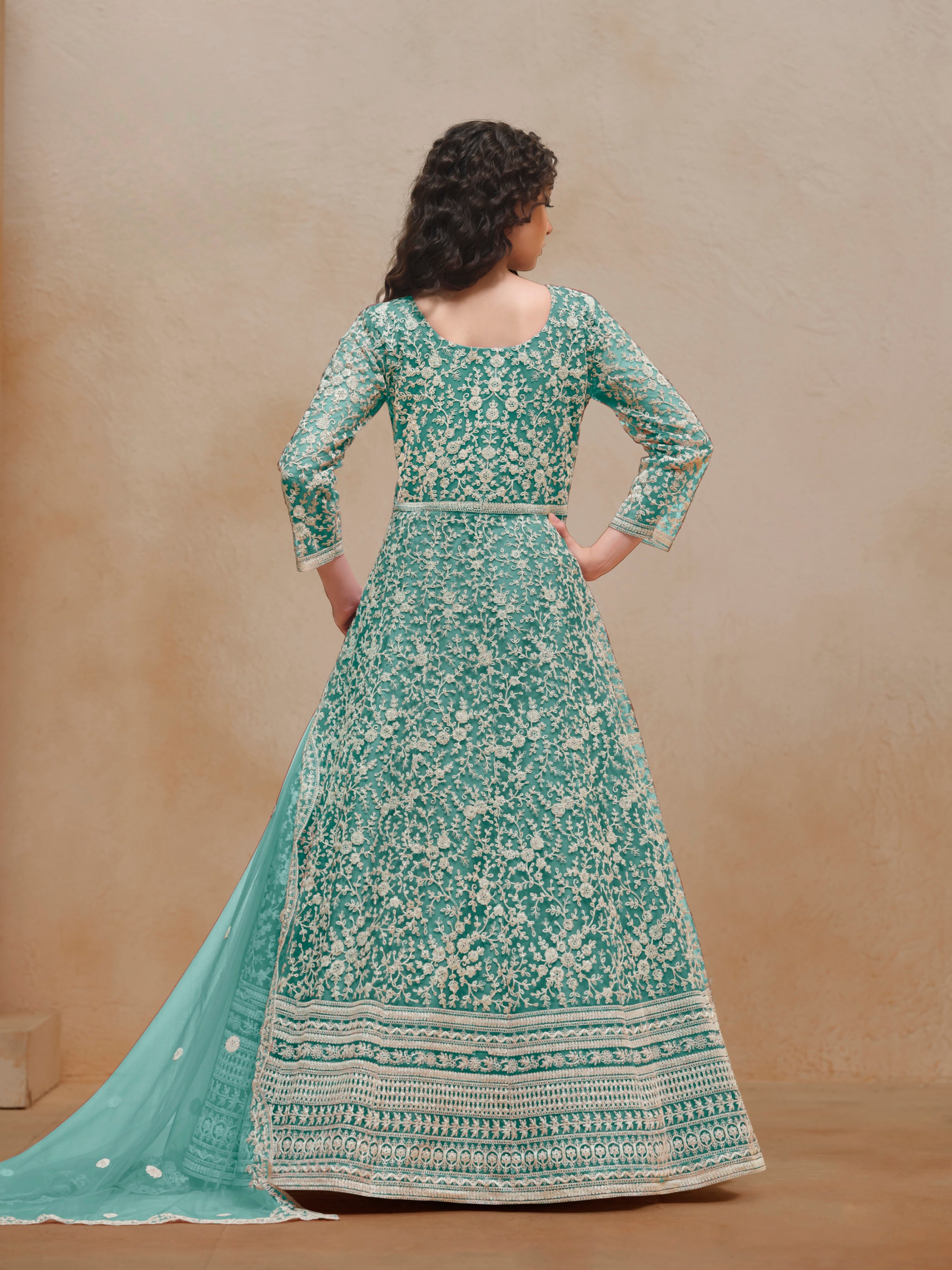 Ethereal Net Exclusive designer Gown EAGW0035