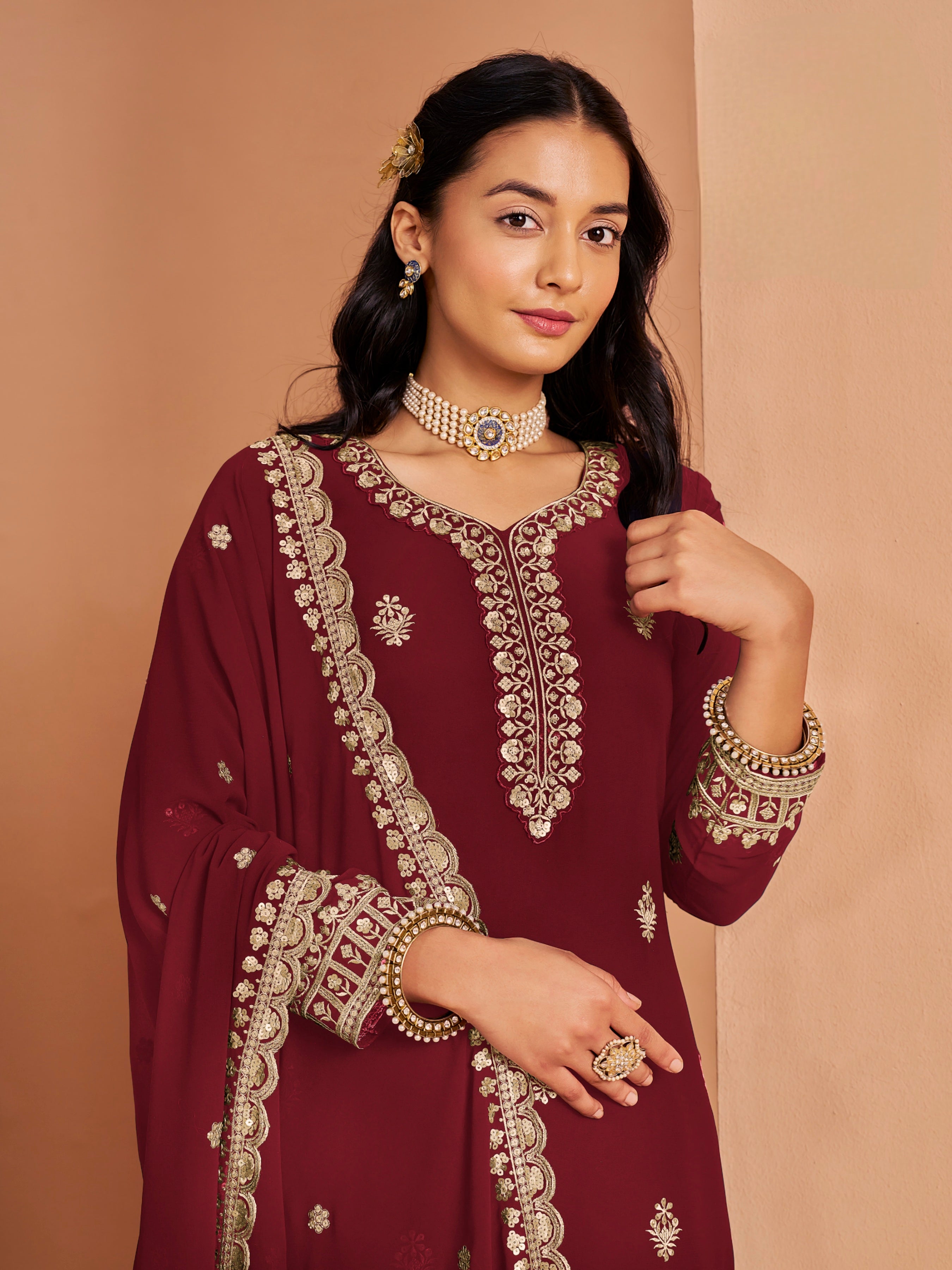 Faux Georgatte Designer SHARARA EASR0052
