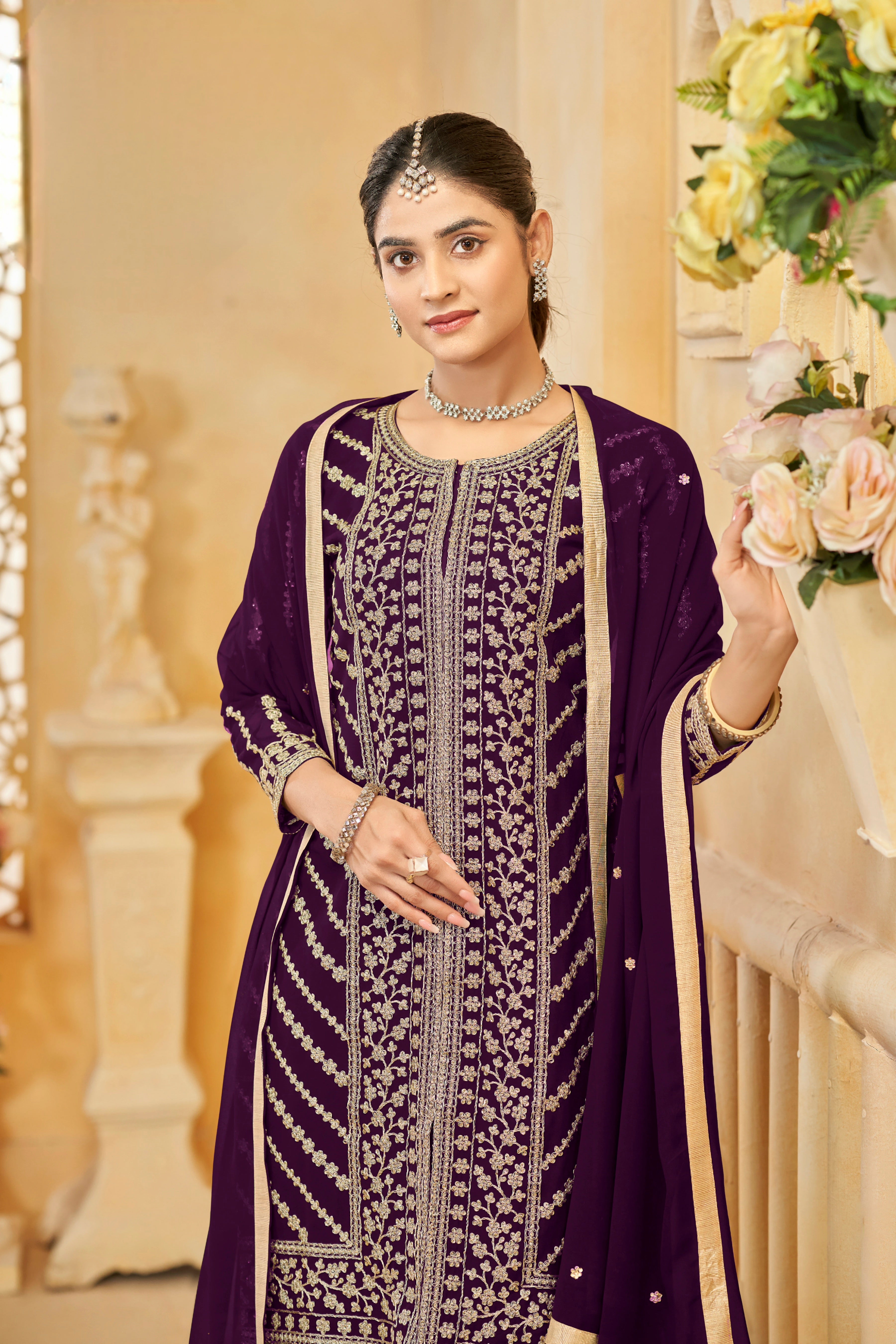 Whispers of Elegance SHARARA EASR0056