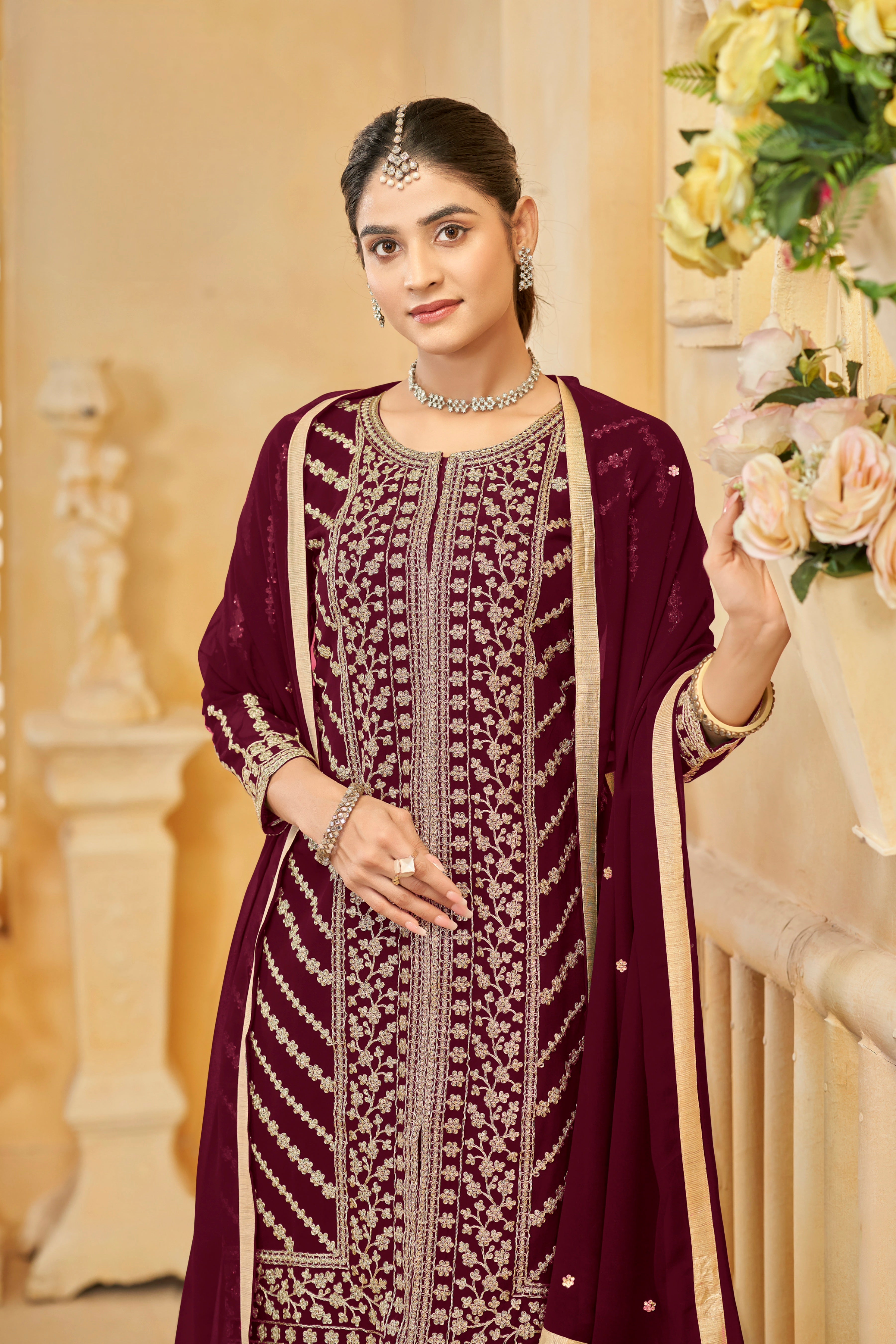 Whispers of Elegance SHARARA EASR0056