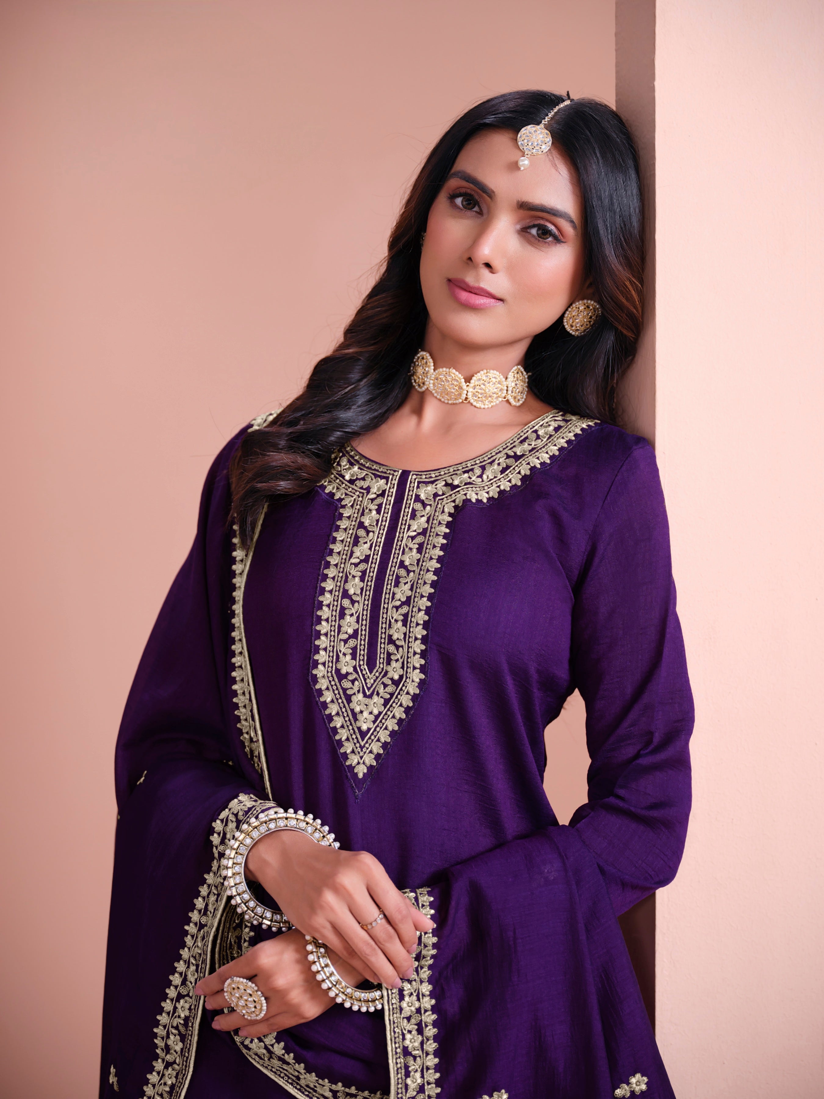 Soft Radiance Chinon fab SHARARA EASR0054