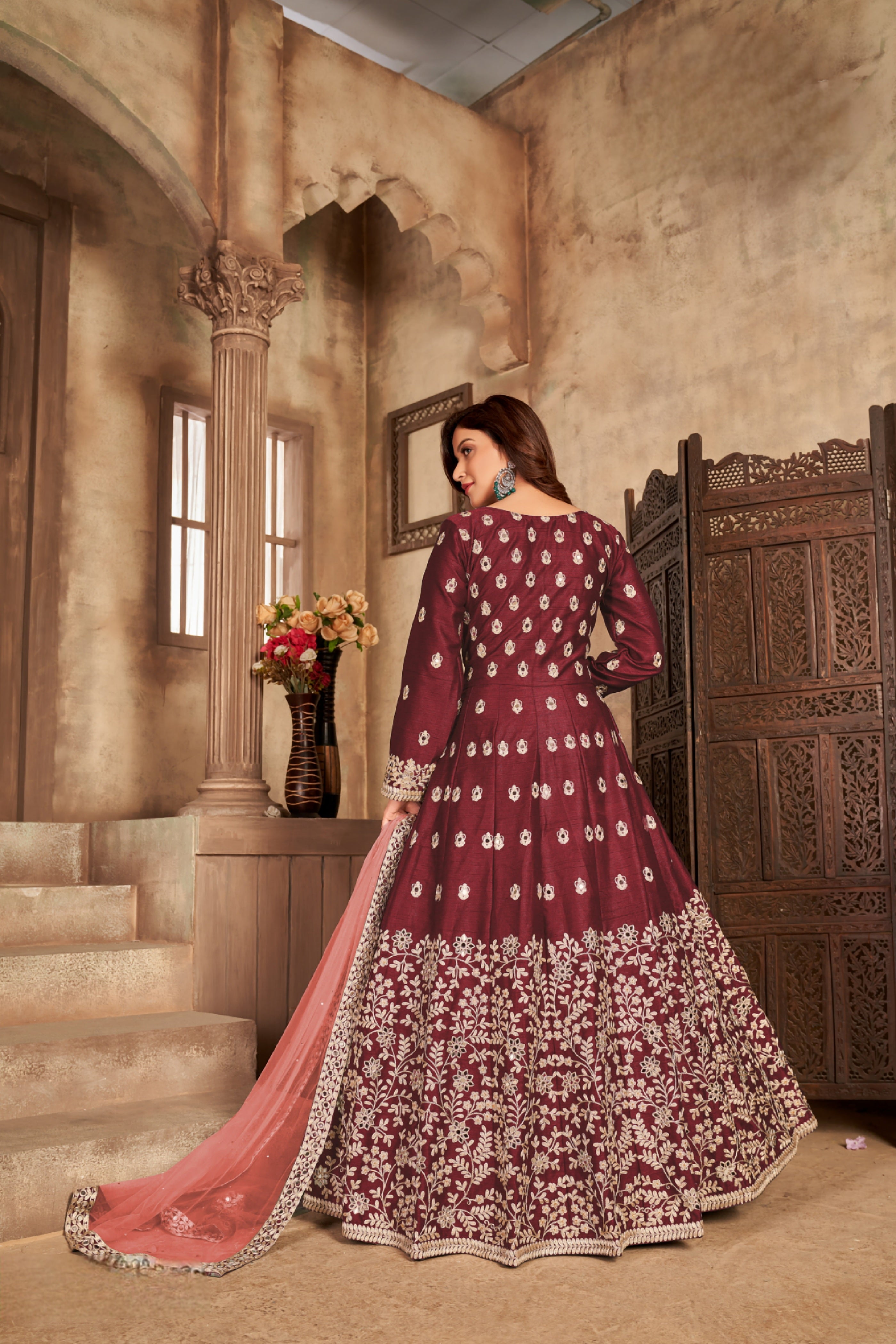 VELVET FABRIC DESIGNER GOWN  LXGW0012
