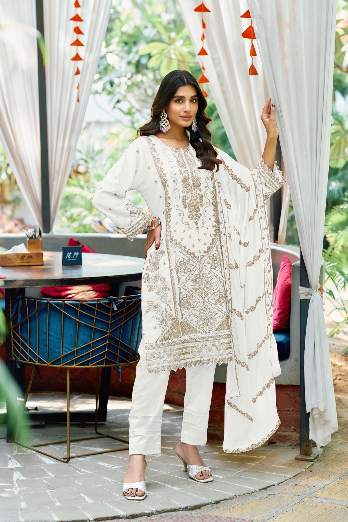 Moonlit Bloom Suit Pakistani Suit LXPK0049