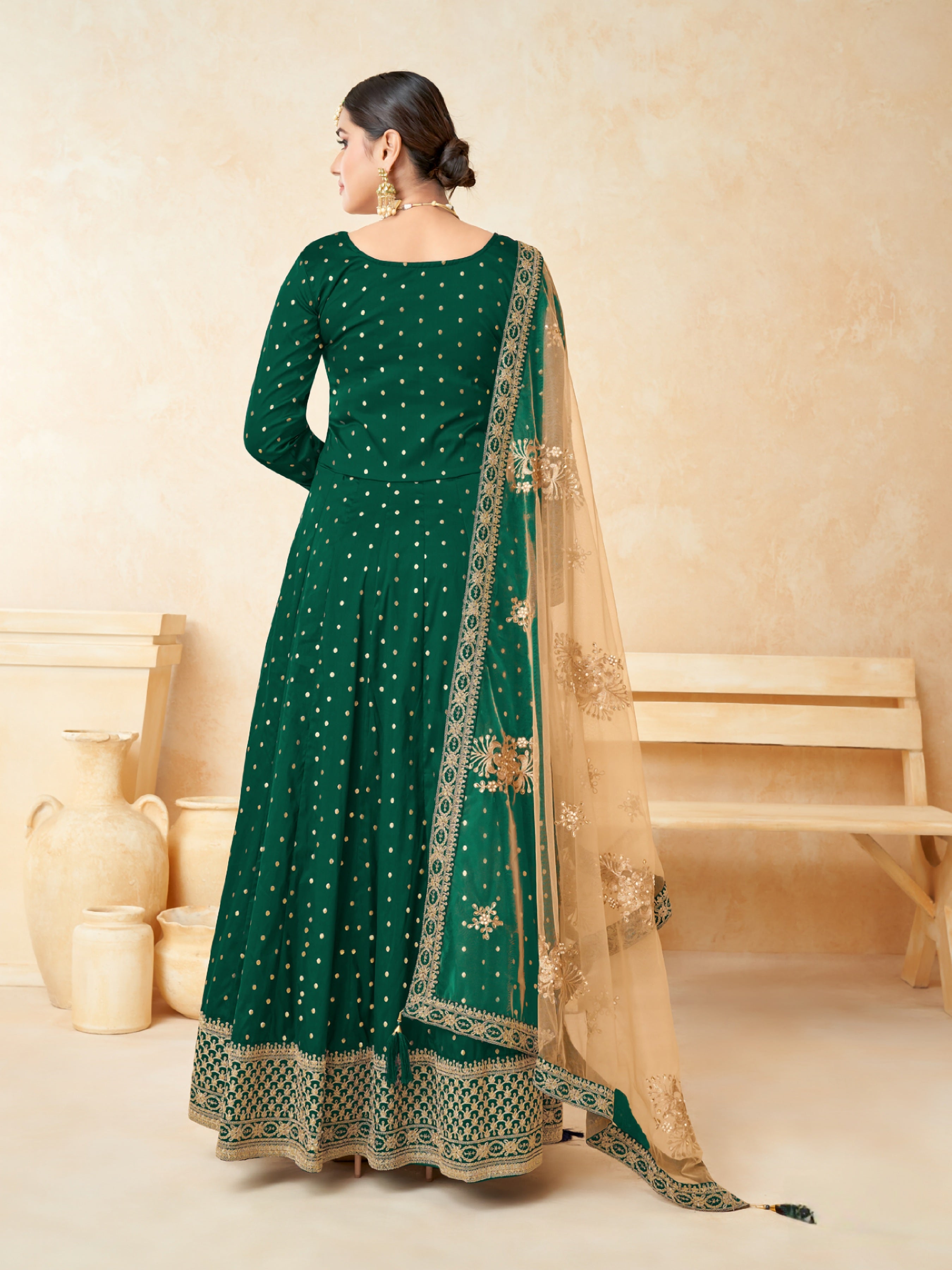 Taffeta Grace embroidered Gown EAGW0061