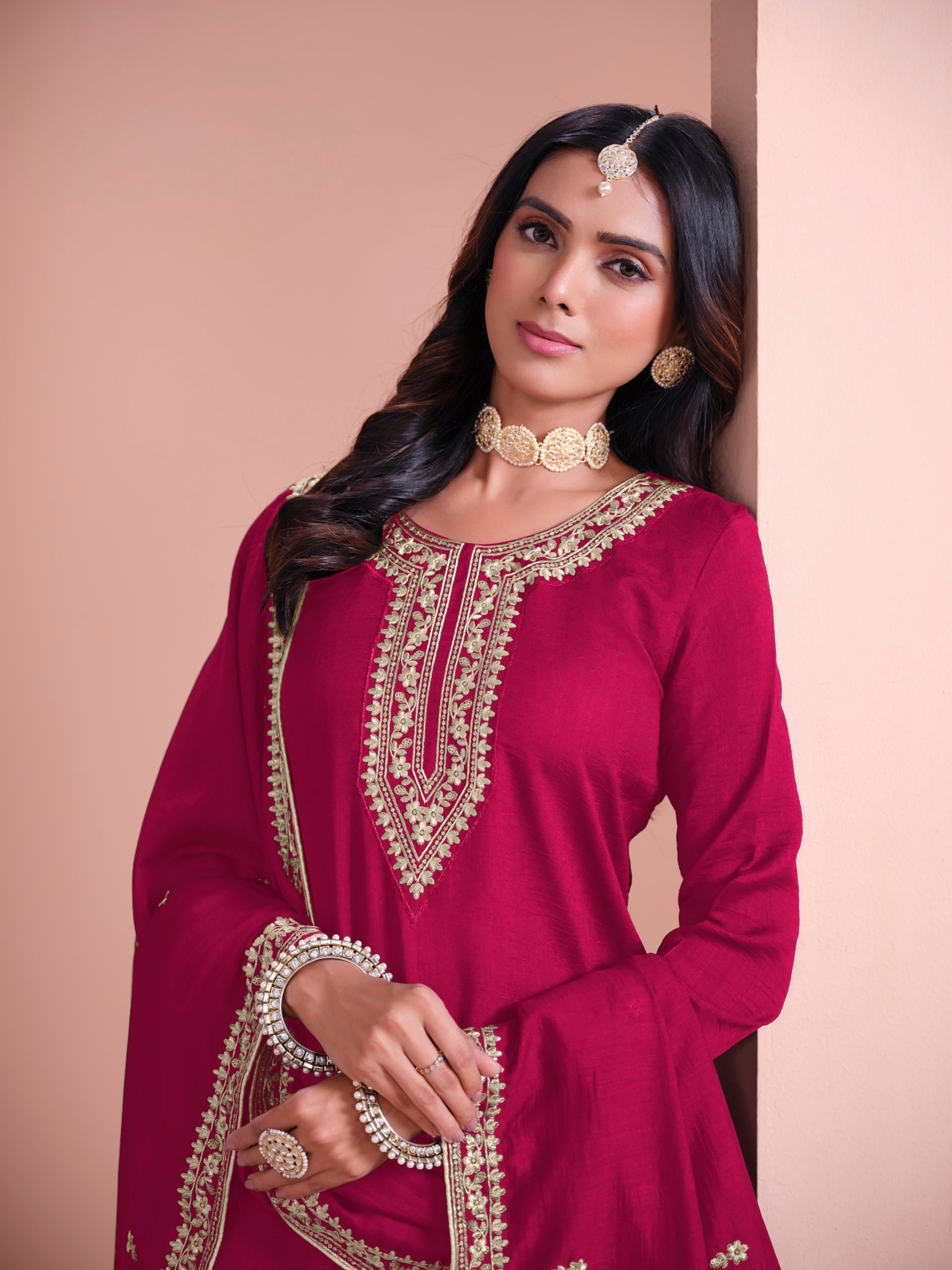 Soft Radiance Chinon fab SHARARA EASR0054