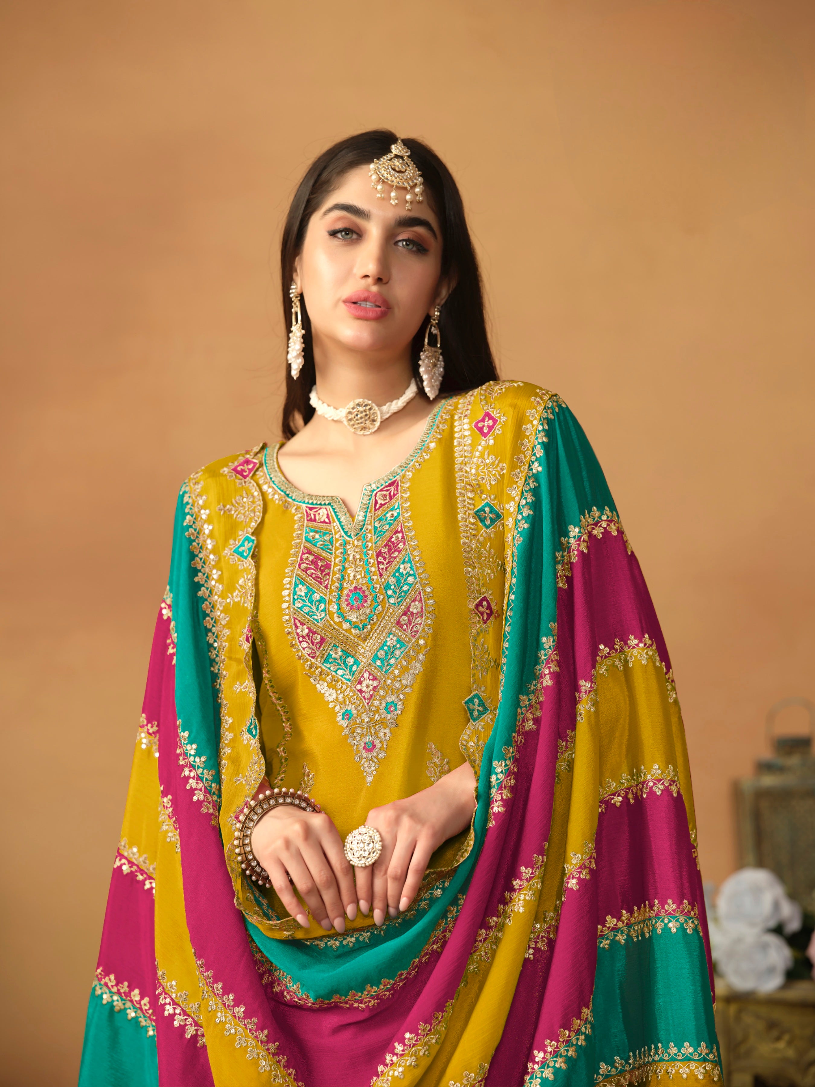 CHINON SILK DESIGNER SUIT EAST0022