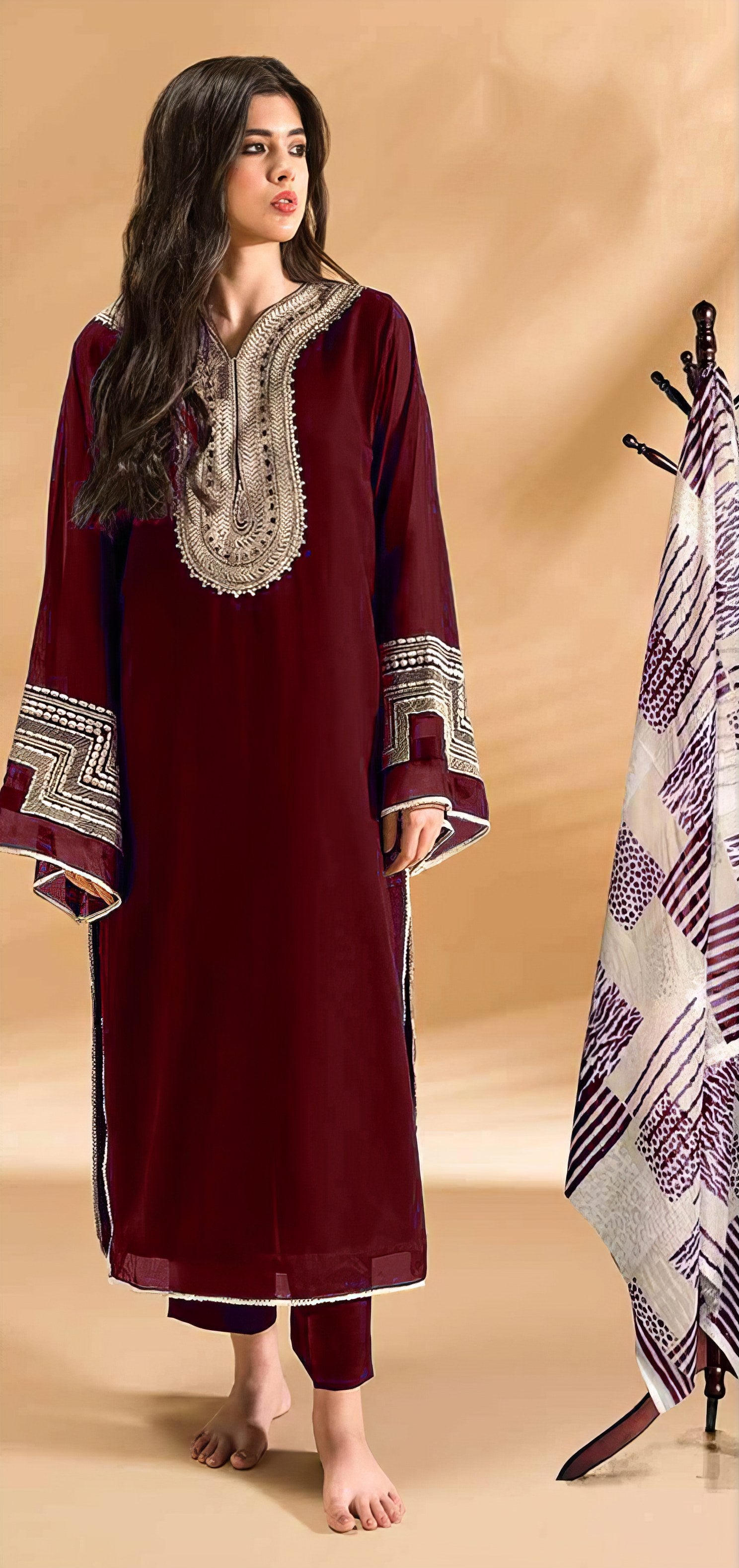 Heavy Georgette Pakistani suit EAPK0020