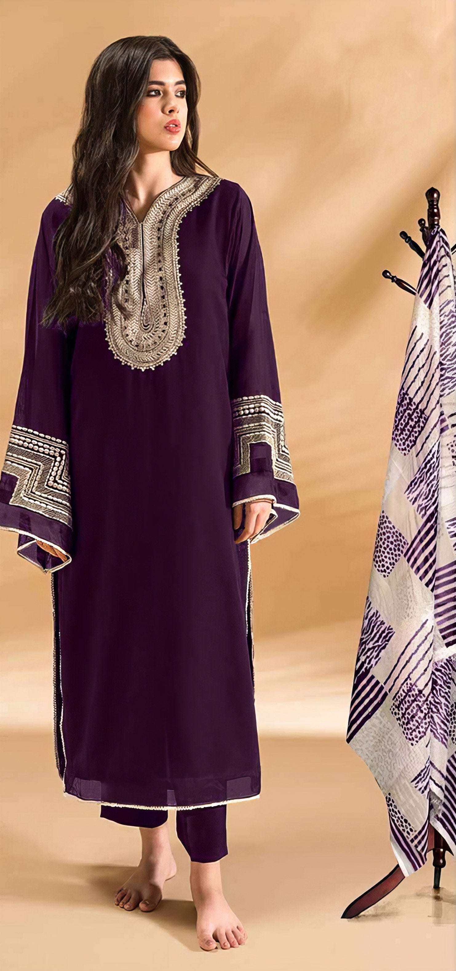 Heavy Georgette Pakistani suit EAPK0020