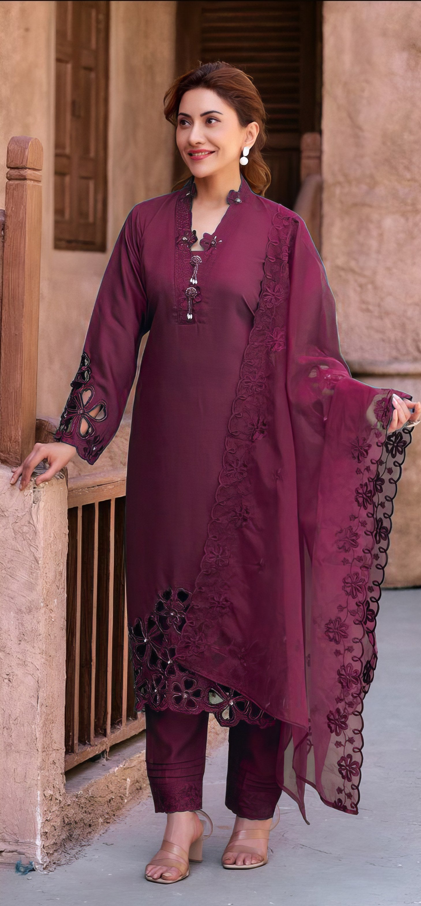 Velora Charm Premium Pakistani suit EAPK0022