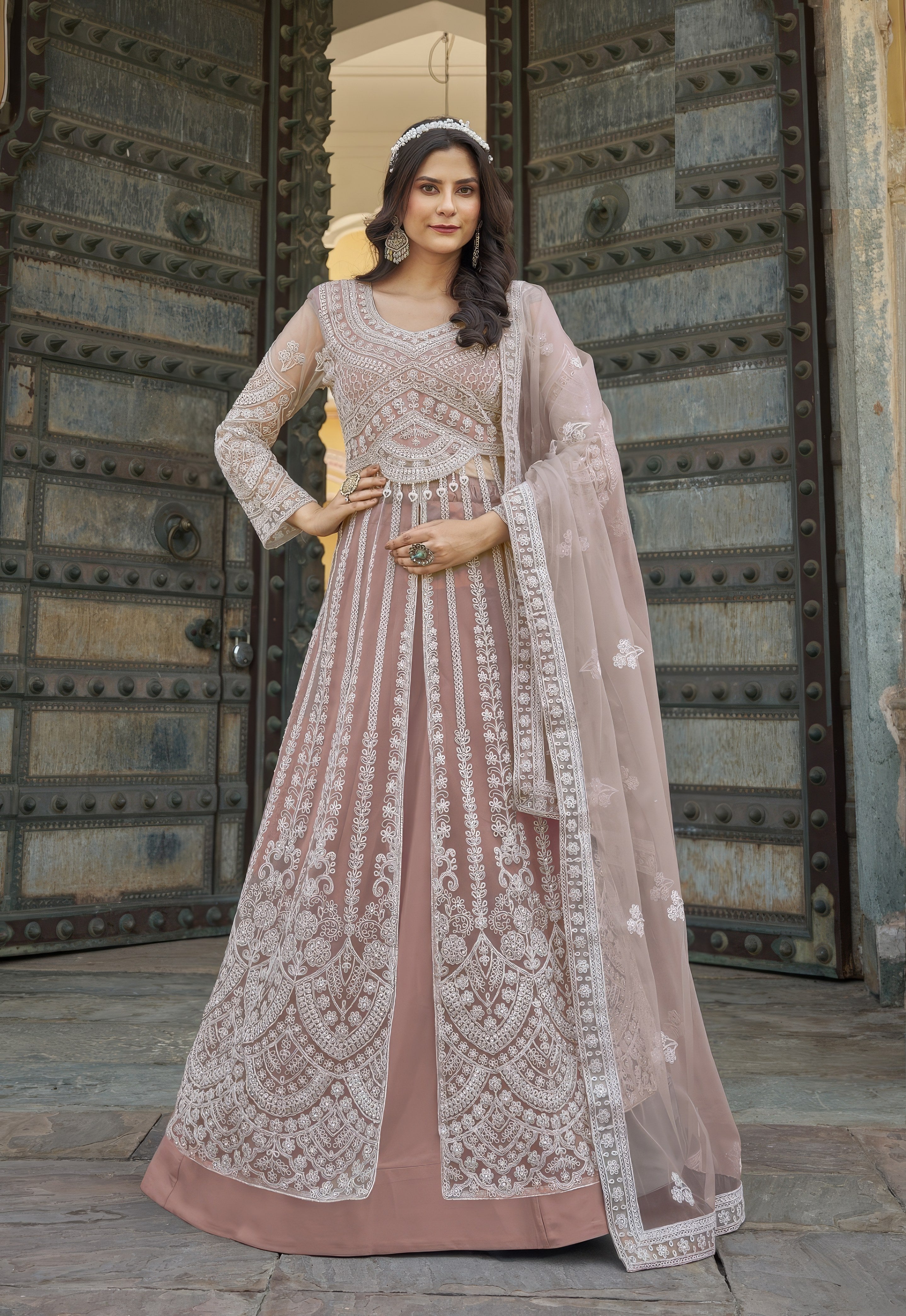 Taraash Heavy embroidered Gown LXGW0037