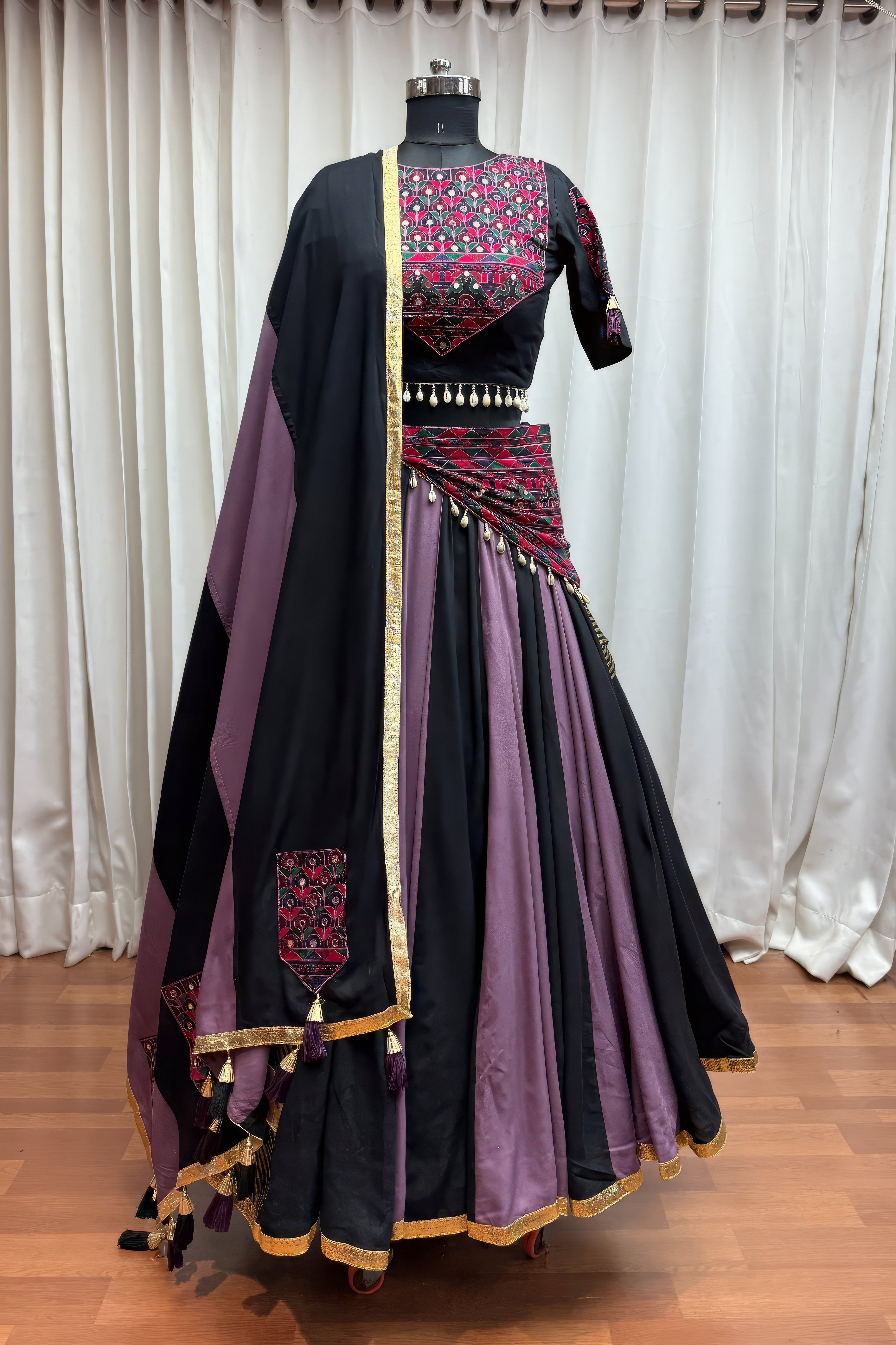 Raasmohini Lehenga Set NV0018