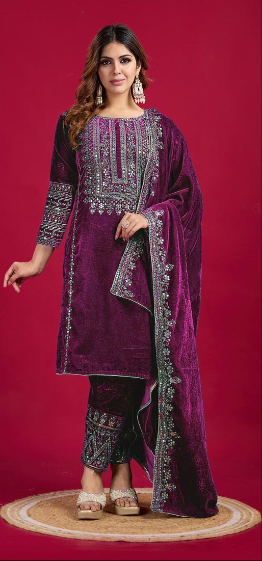 Chinon Charm Luxury Suit LXST0035