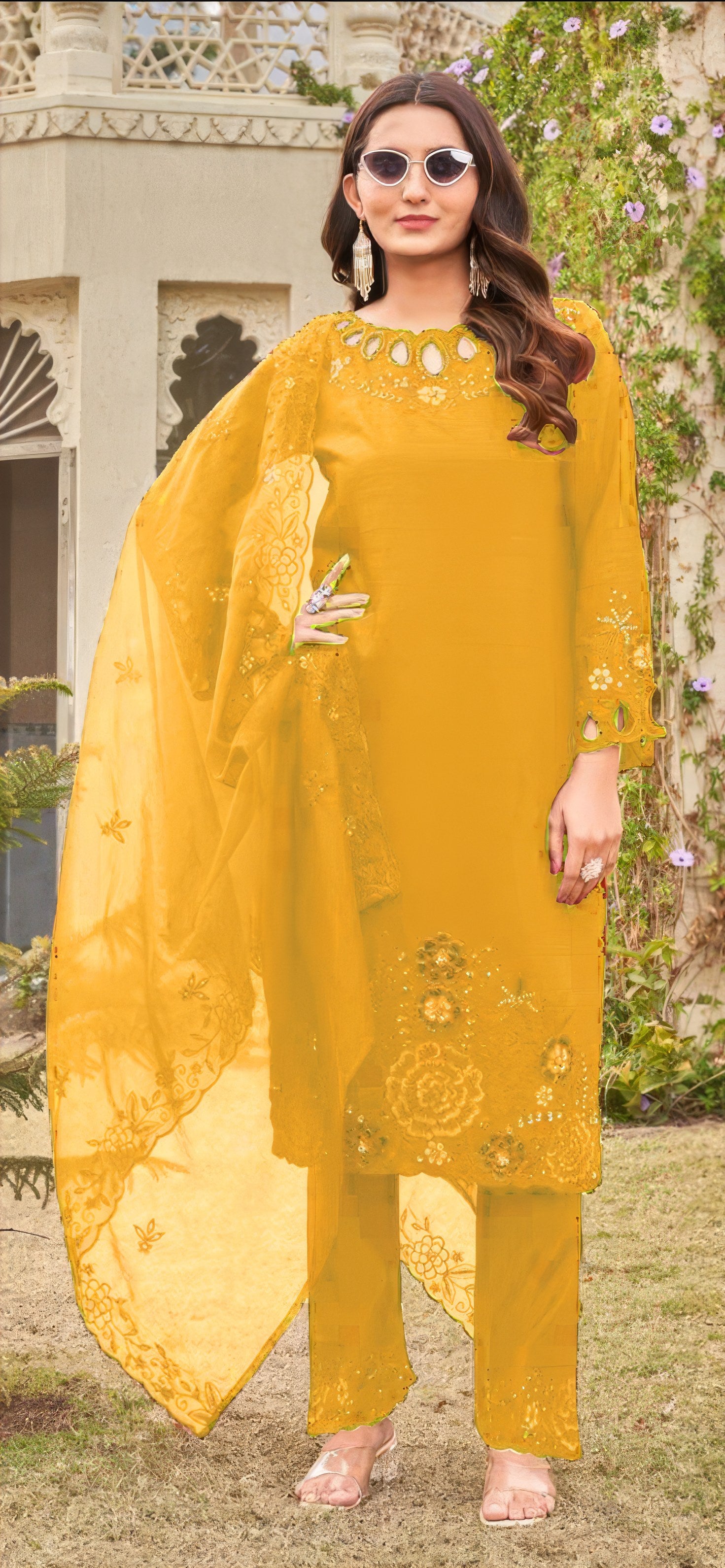 Silken Haze Premium Pakistani suit EAPK0023