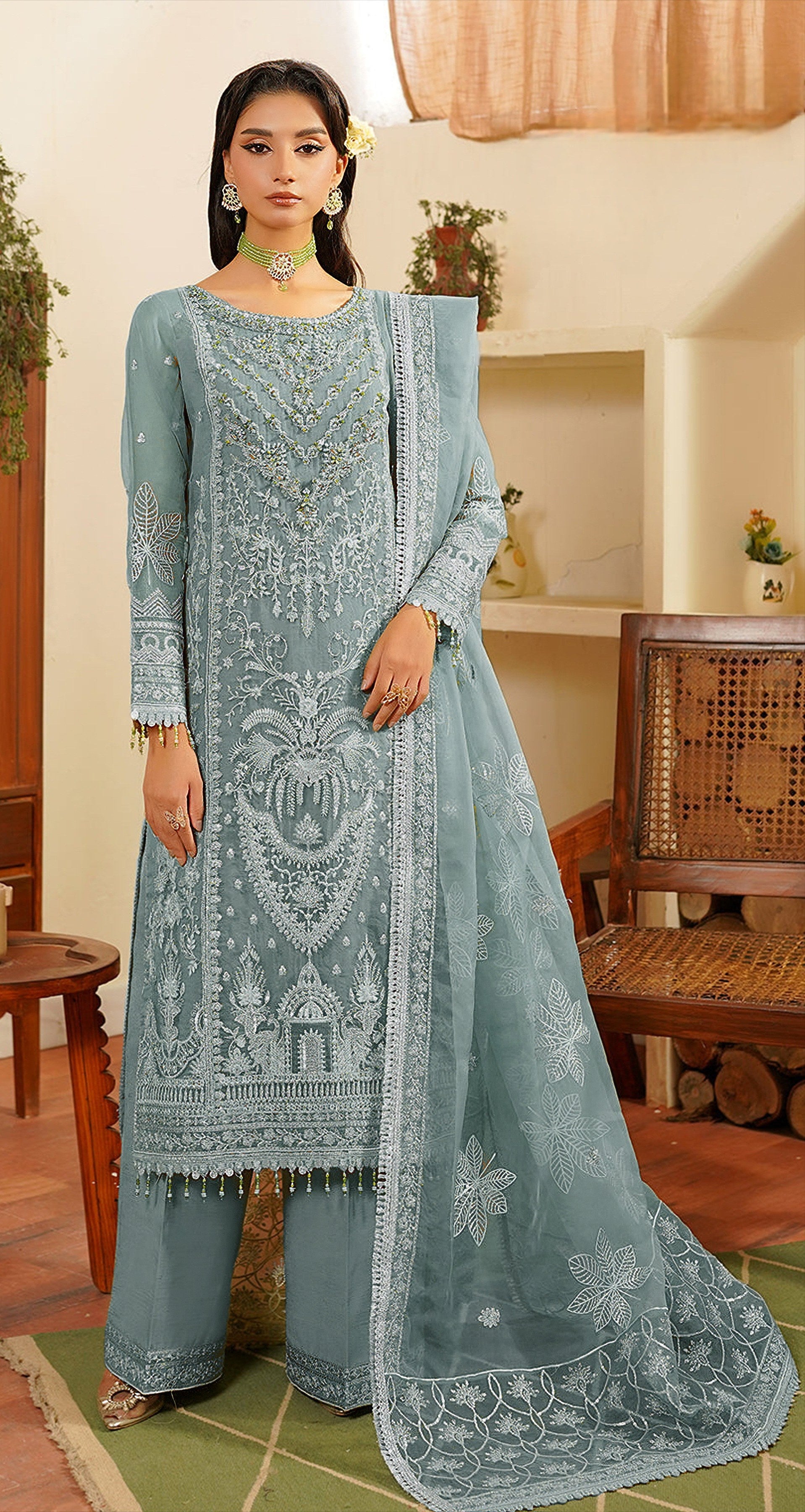 Organza Aura Embroidered Pakistani suit LXPK0032
