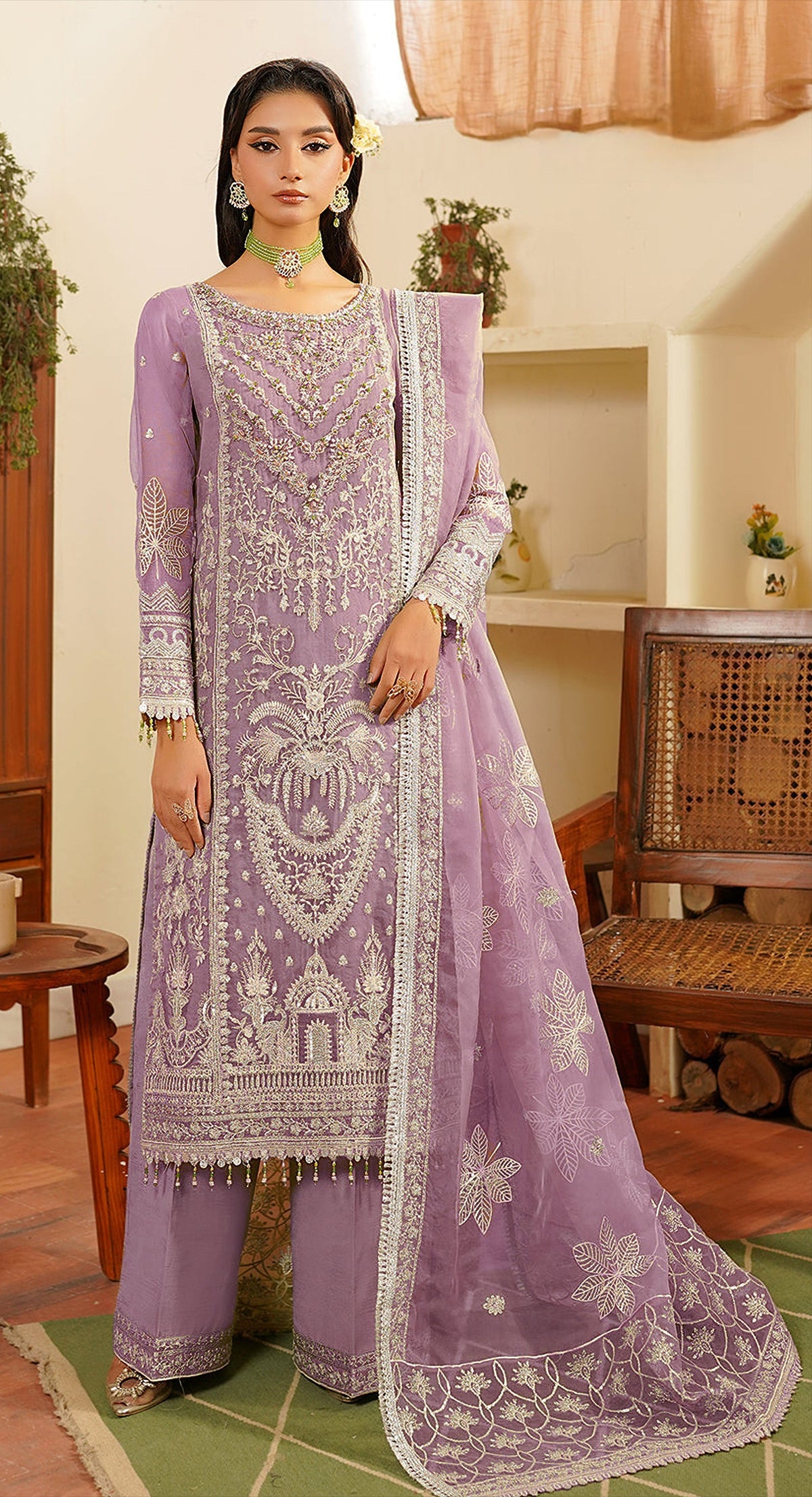 Organza Aura Embroidered Pakistani suit LXPK0032