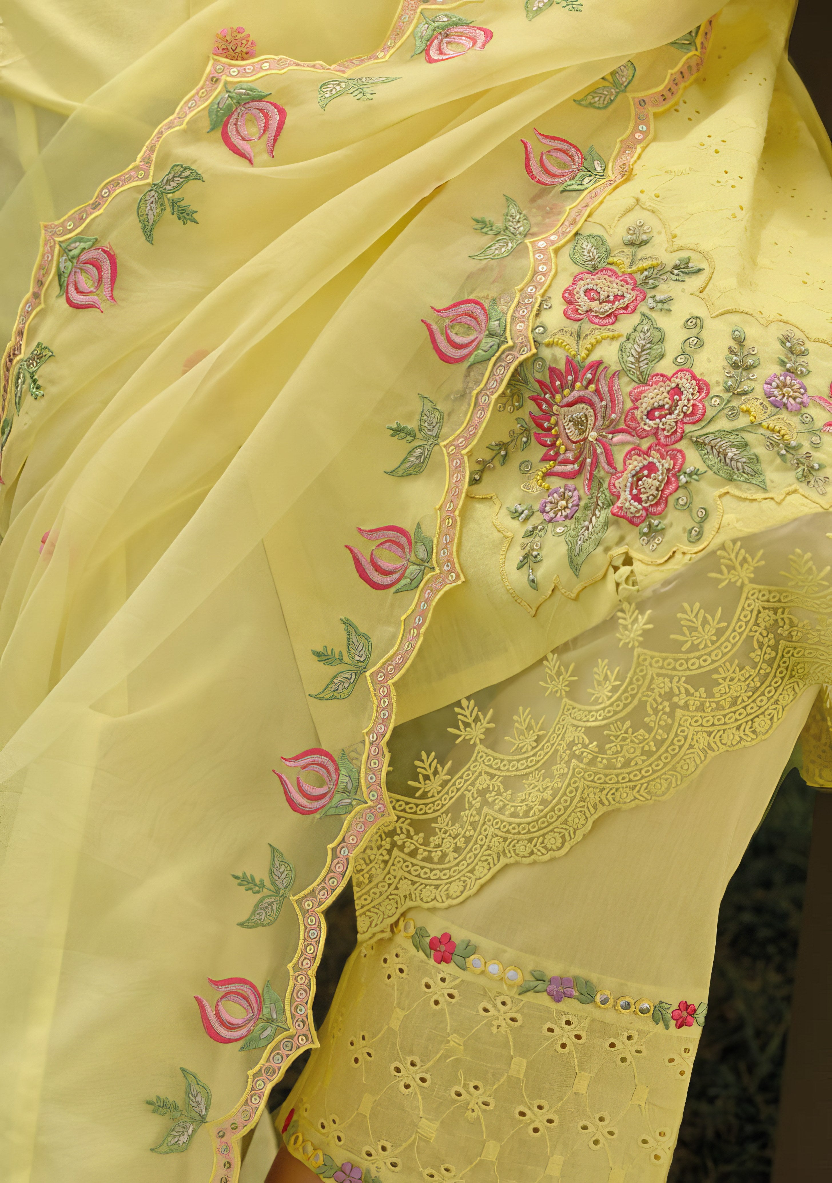 Floral Design Pakistani suit LXPK0008