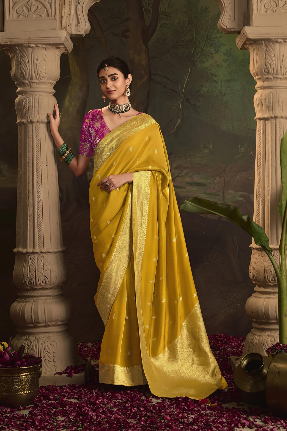 Kora Banarasi Art Silk Saree LXSE00069