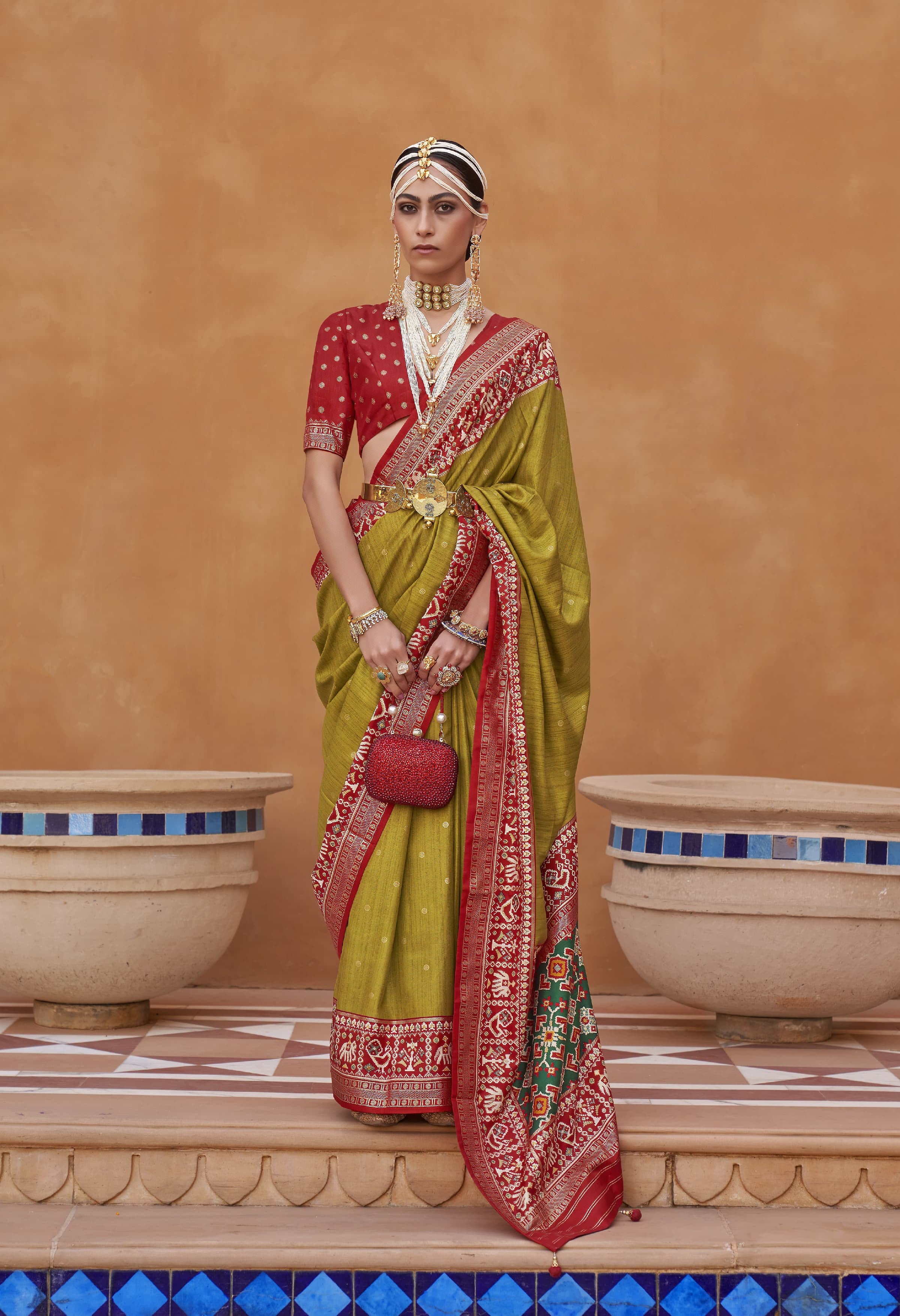 Rajsi Kandora Silky Saree EASE0057