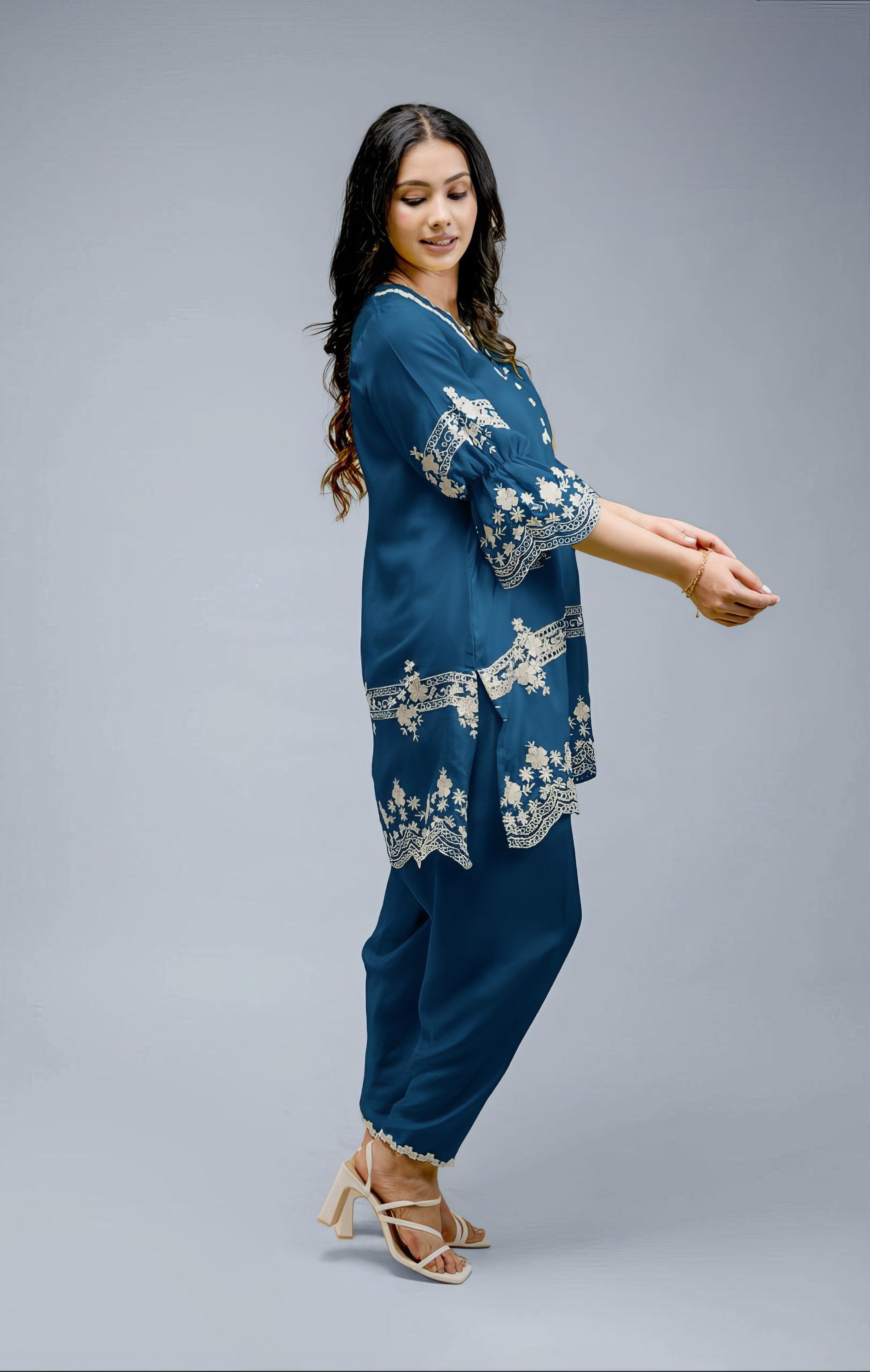 French Muse Suit EAPK0072