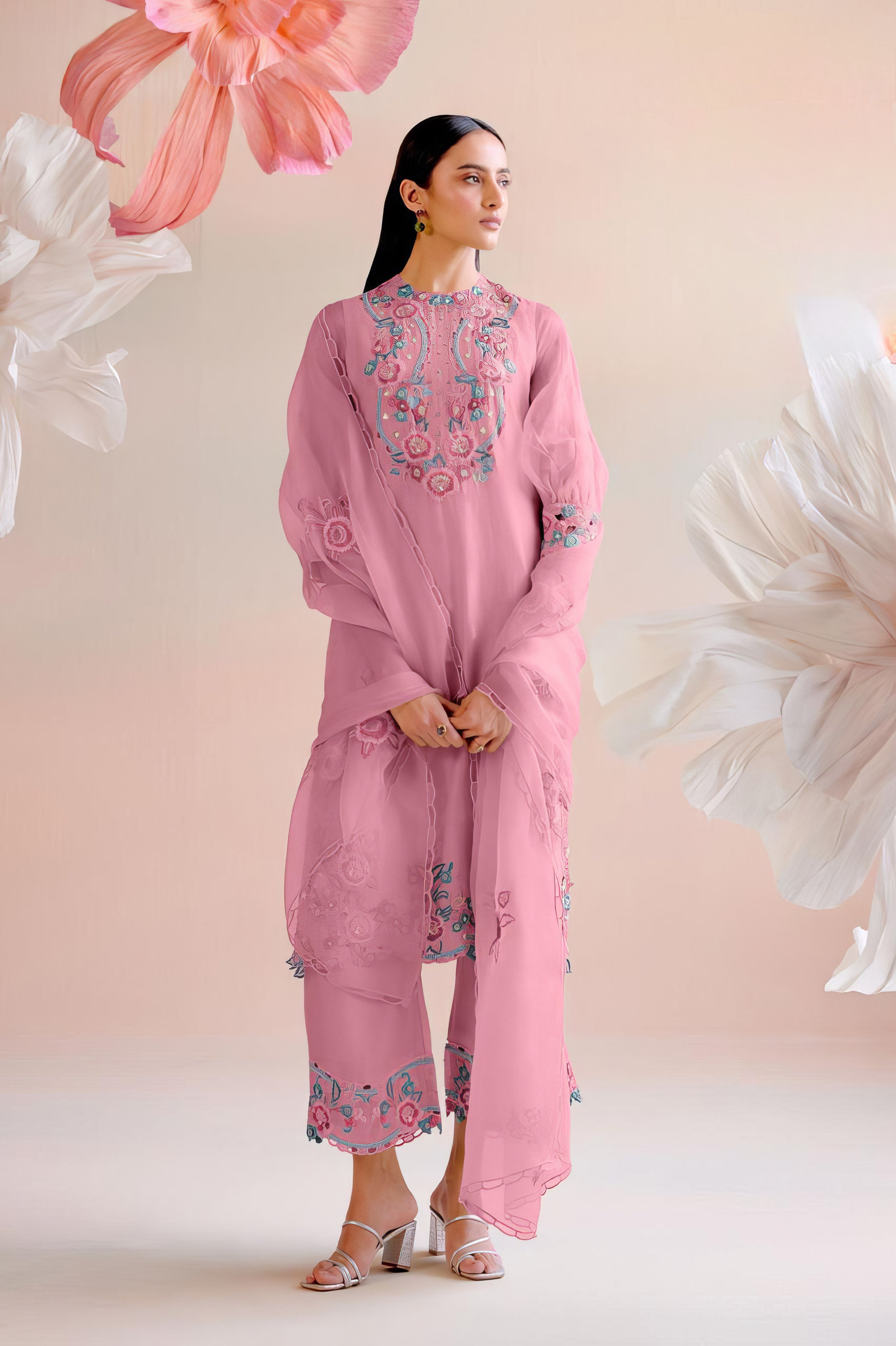 Zarmin Cutwork Pakistani Suit LXPK0068