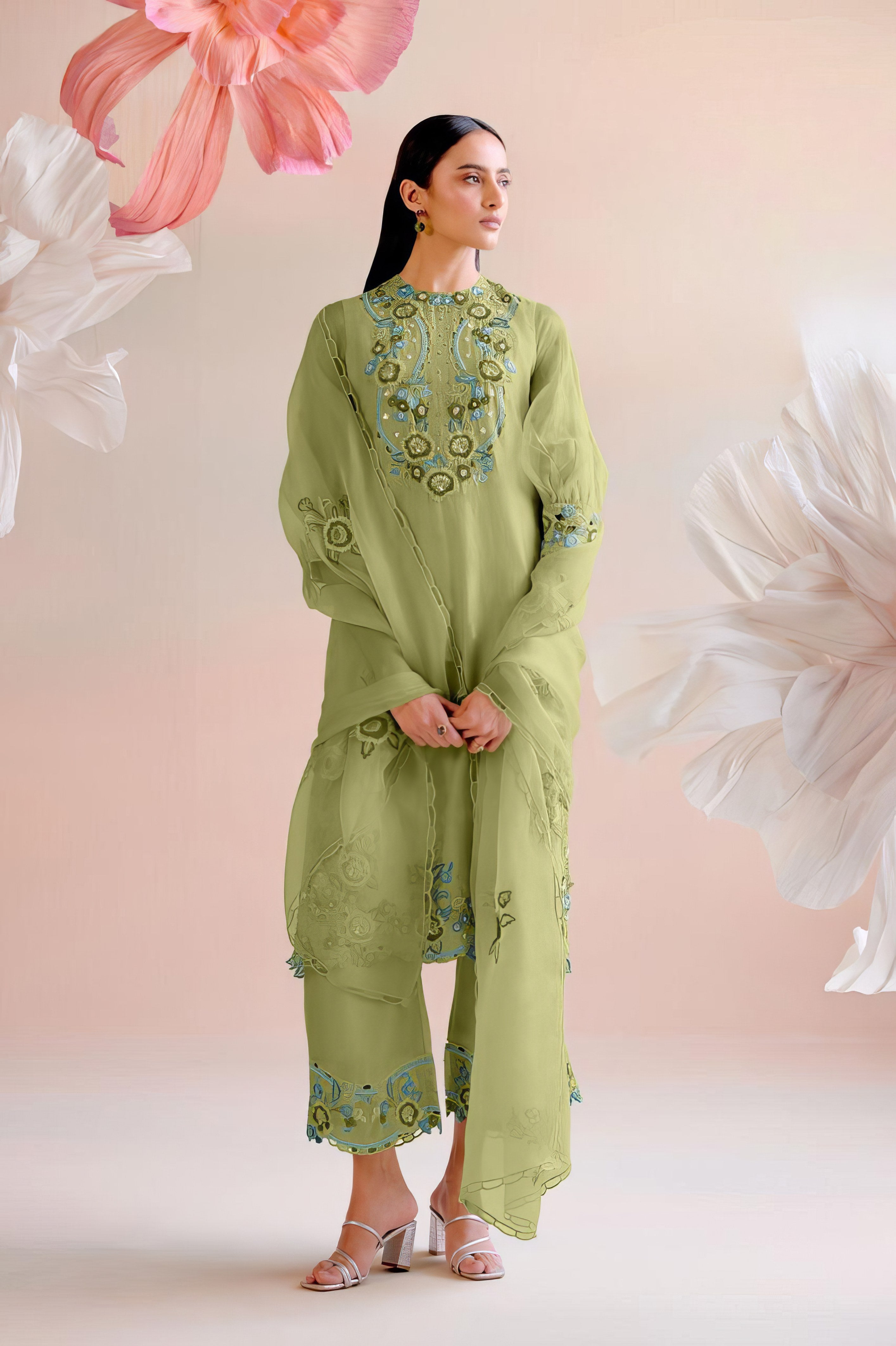 Zarmin Cutwork Pakistani Suit LXPK0068