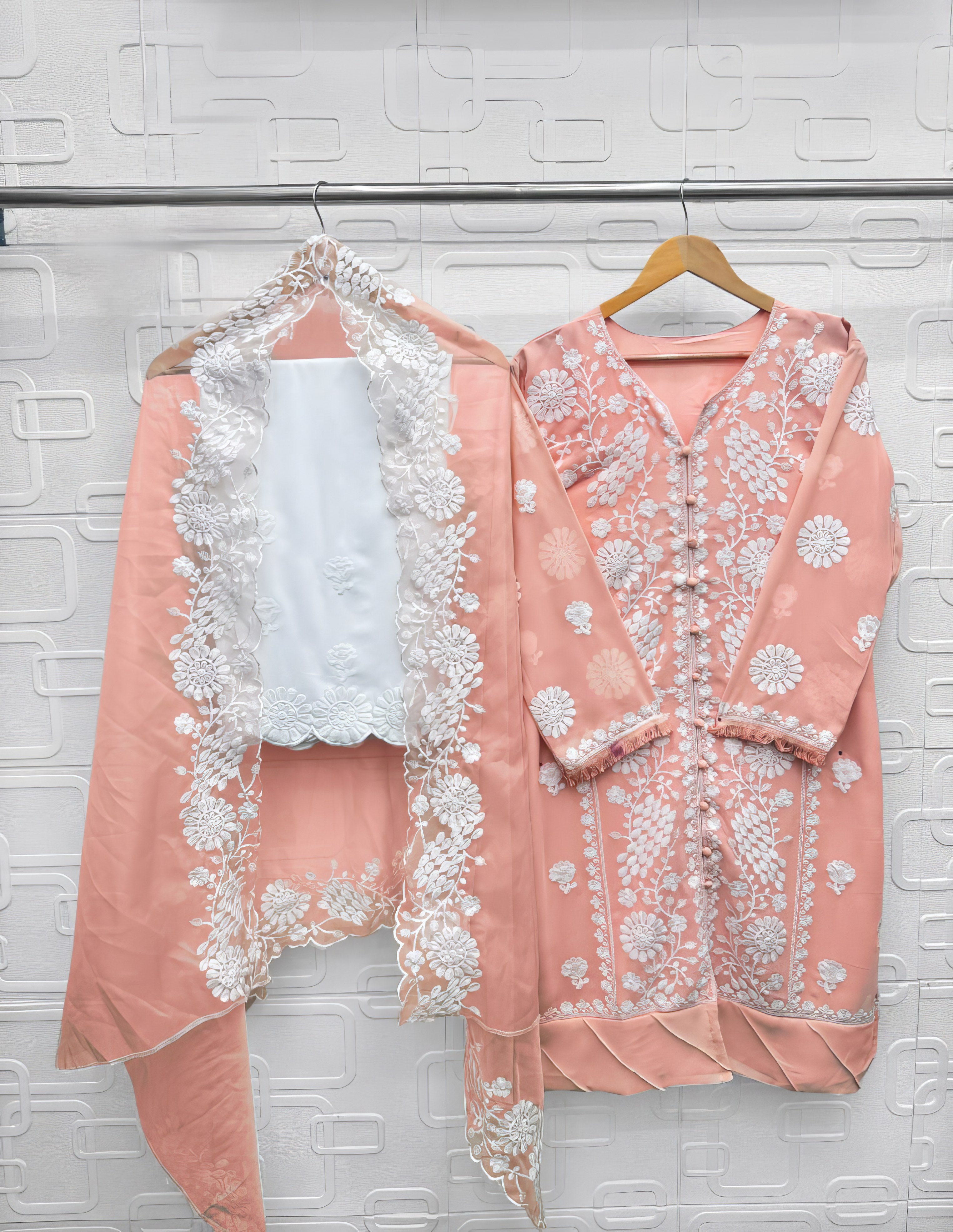 Zeenah Charm Pakistani Suit EAPK0077