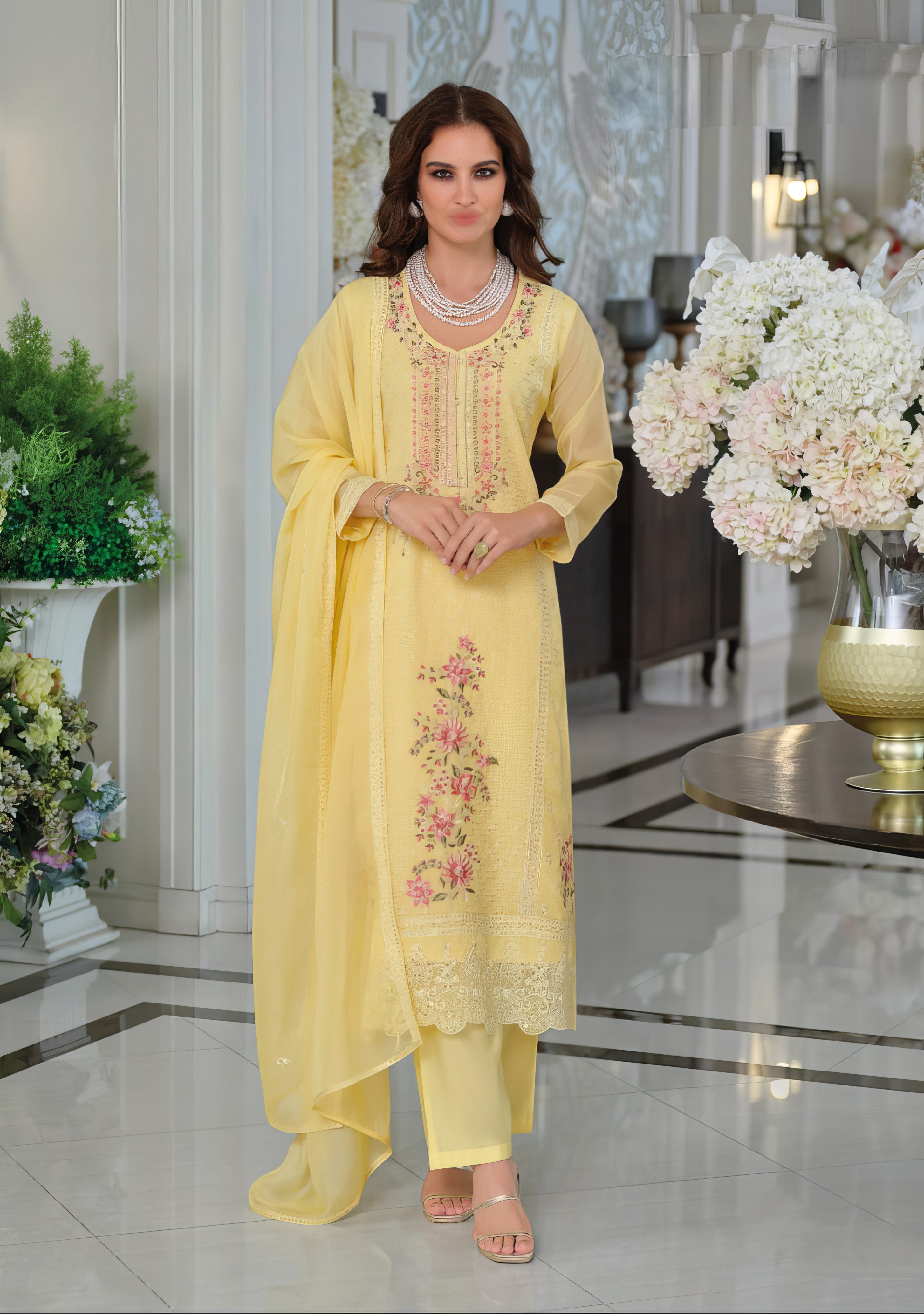 Zunaira Embroidered Pakistani Suit LXPK0081