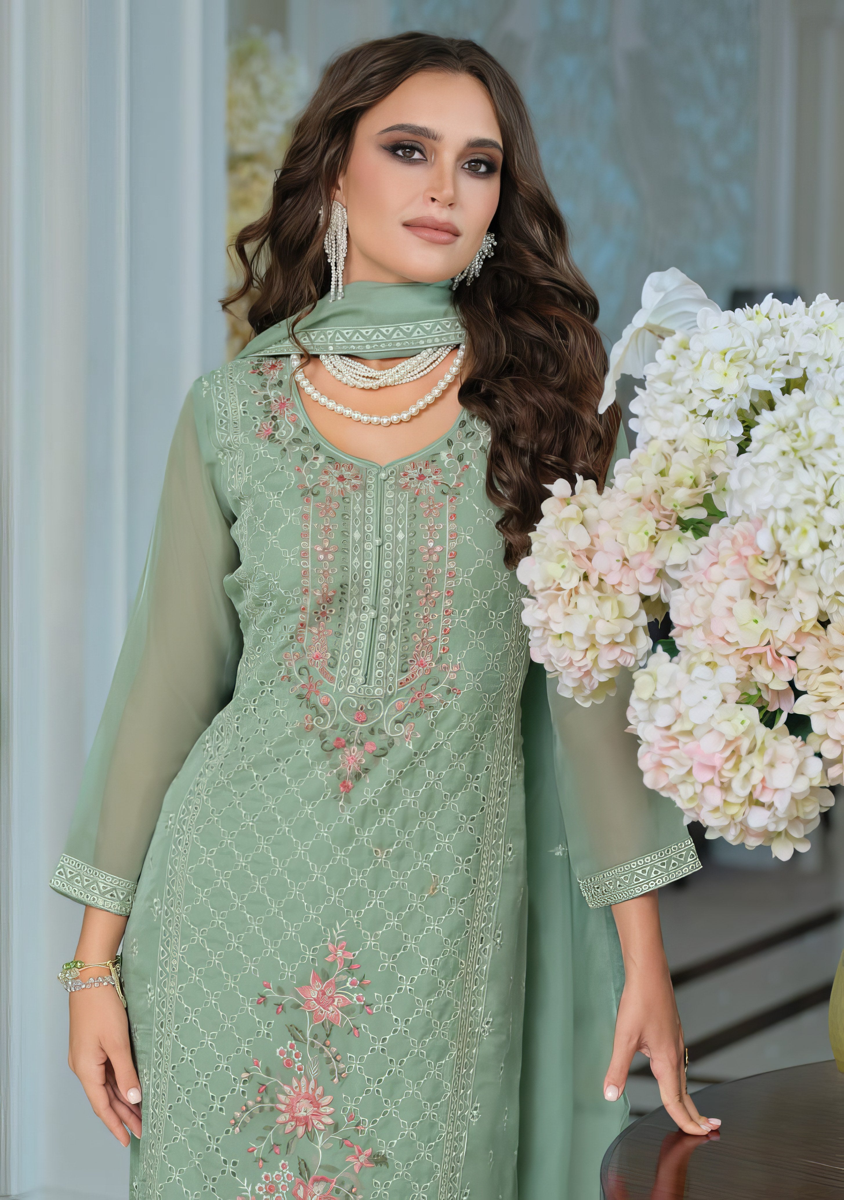 Zunaira Embroidered Pakistani Suit LXPK0081