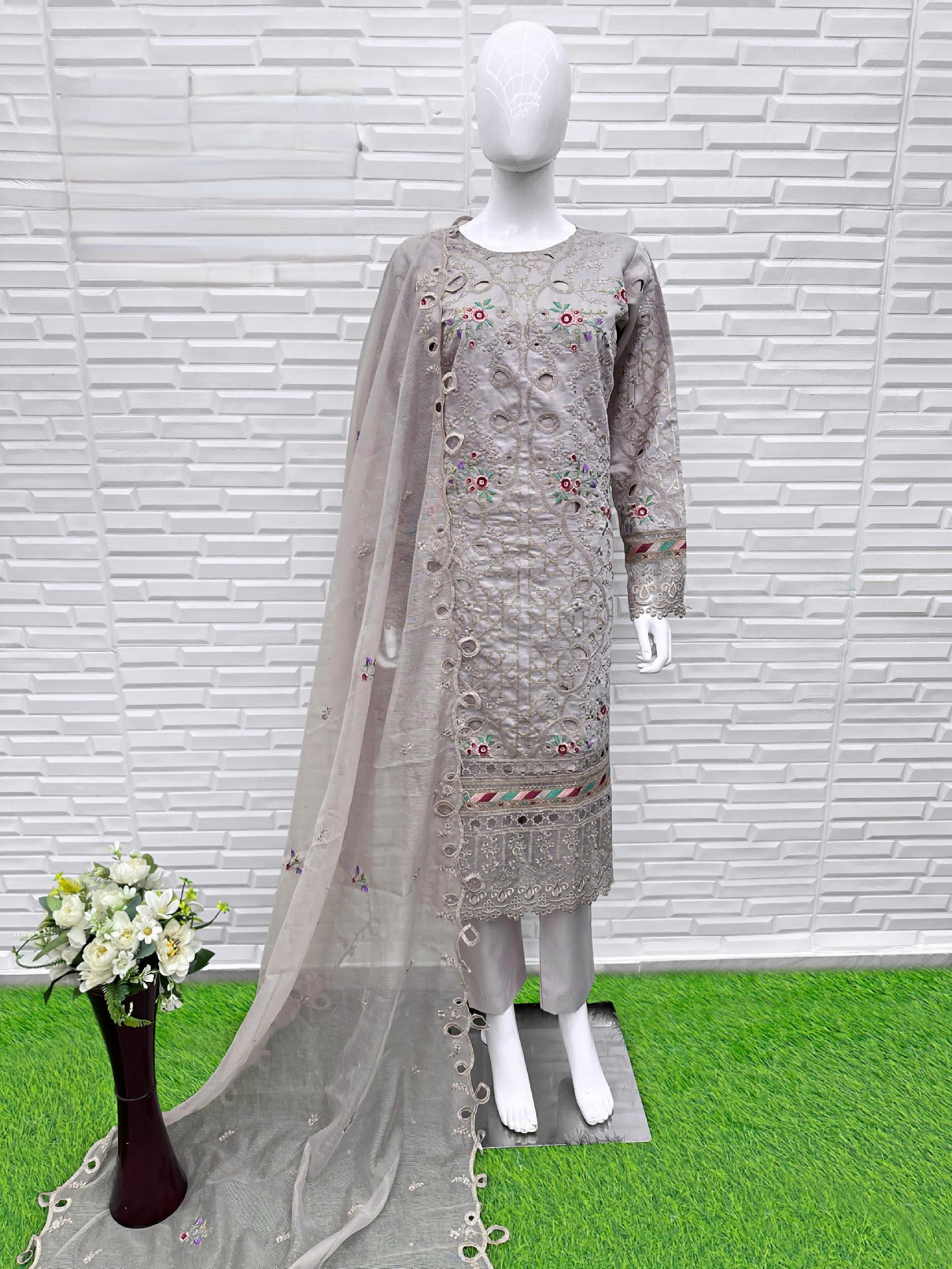 VISCOS FABRIC DESIGNER PAKISTANI SUIT EAPK0065