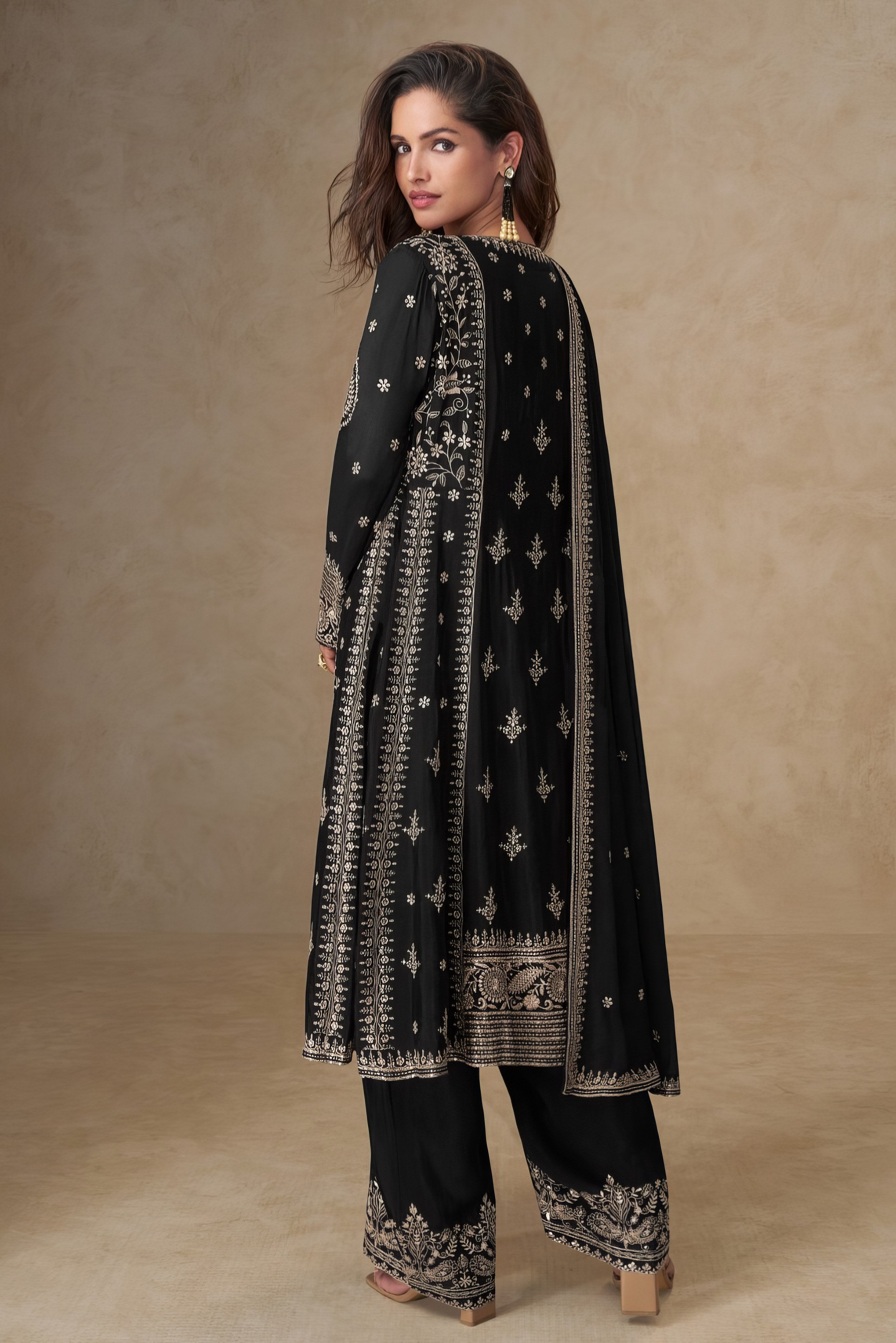 Gulzaar Royale Luxury Suit LXST0059