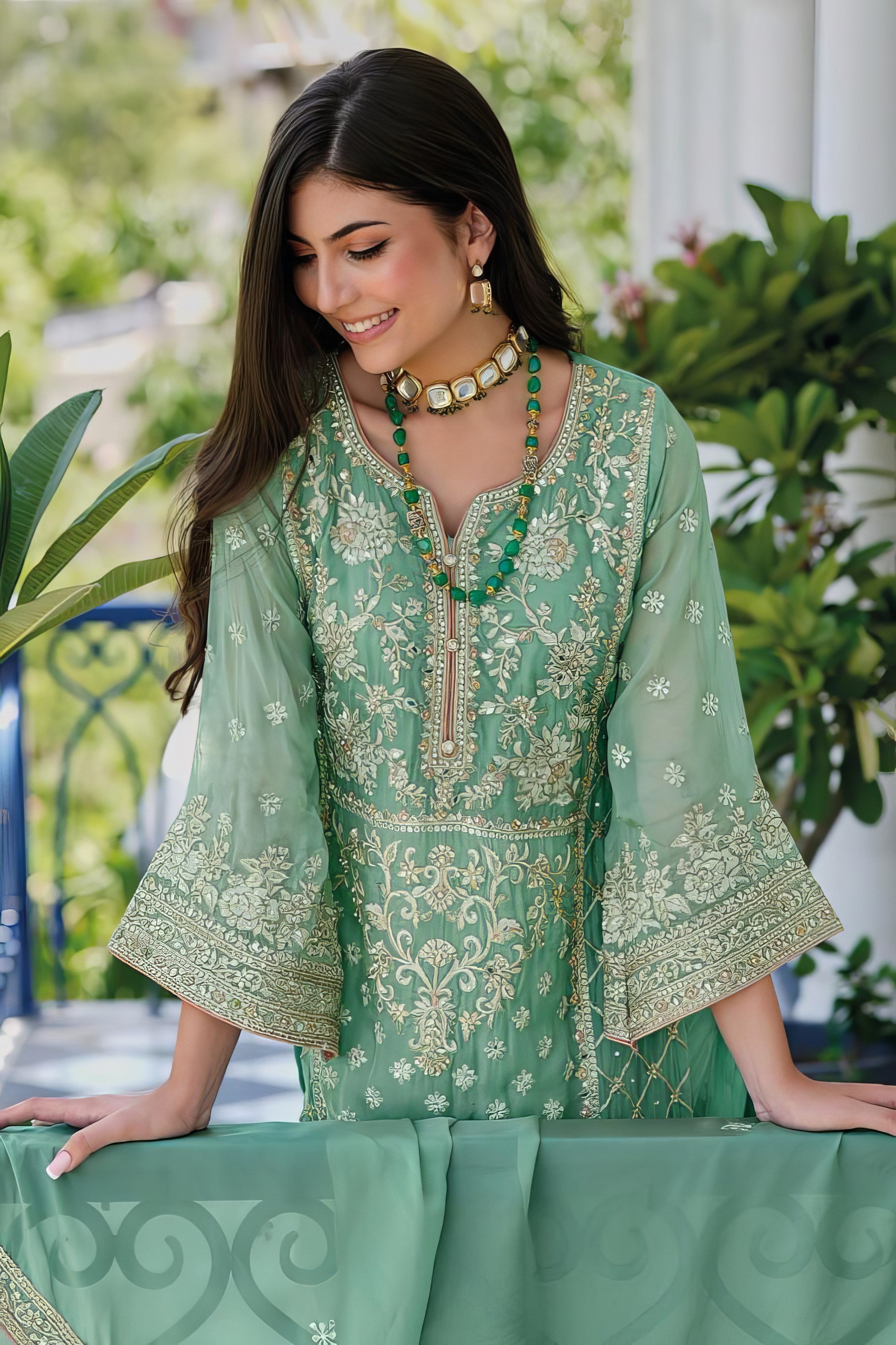 Floral Design Pakistani Suit LXPK0087