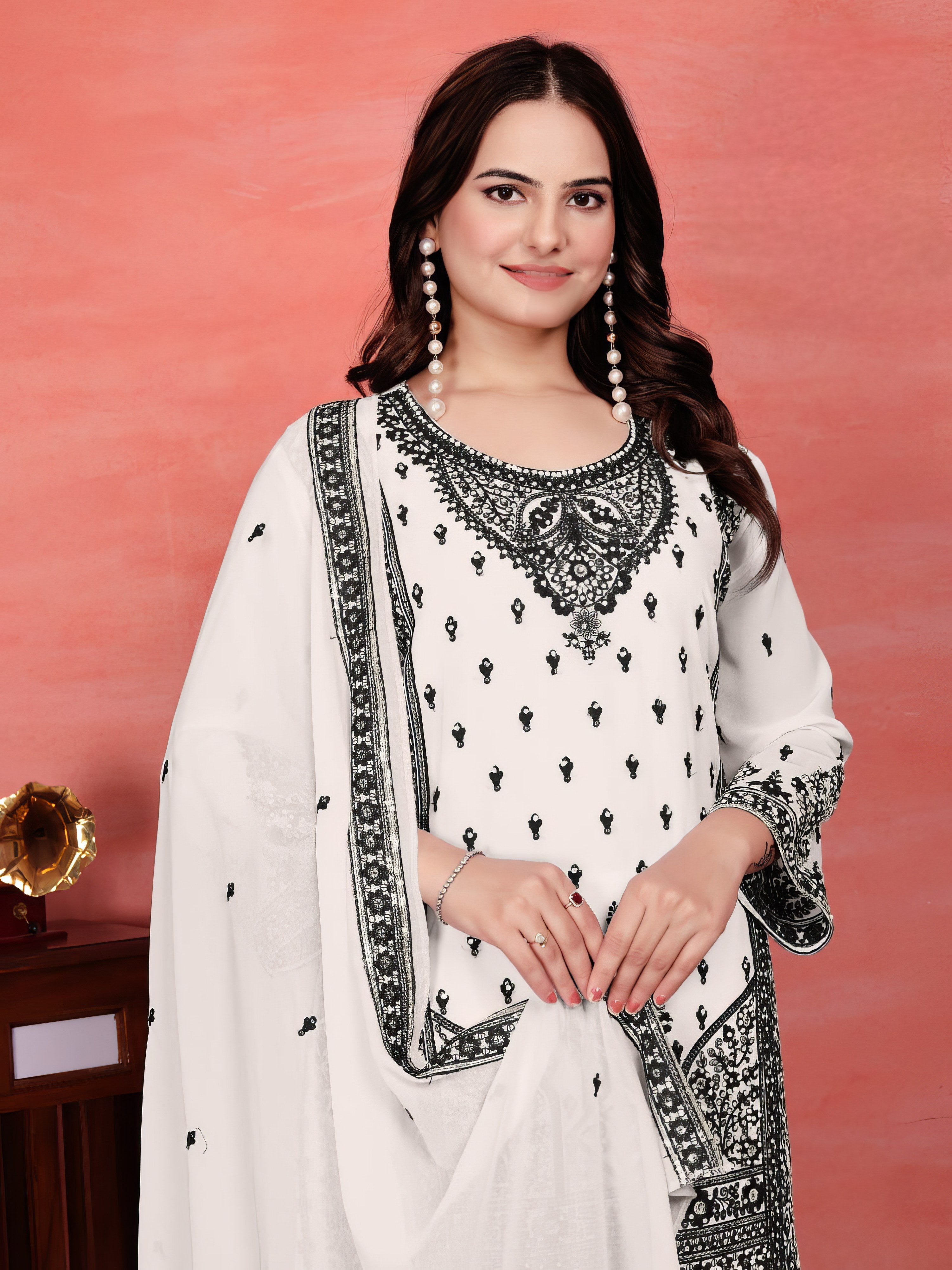 Royal Georgette Set Pakistani Suit EAPK0081