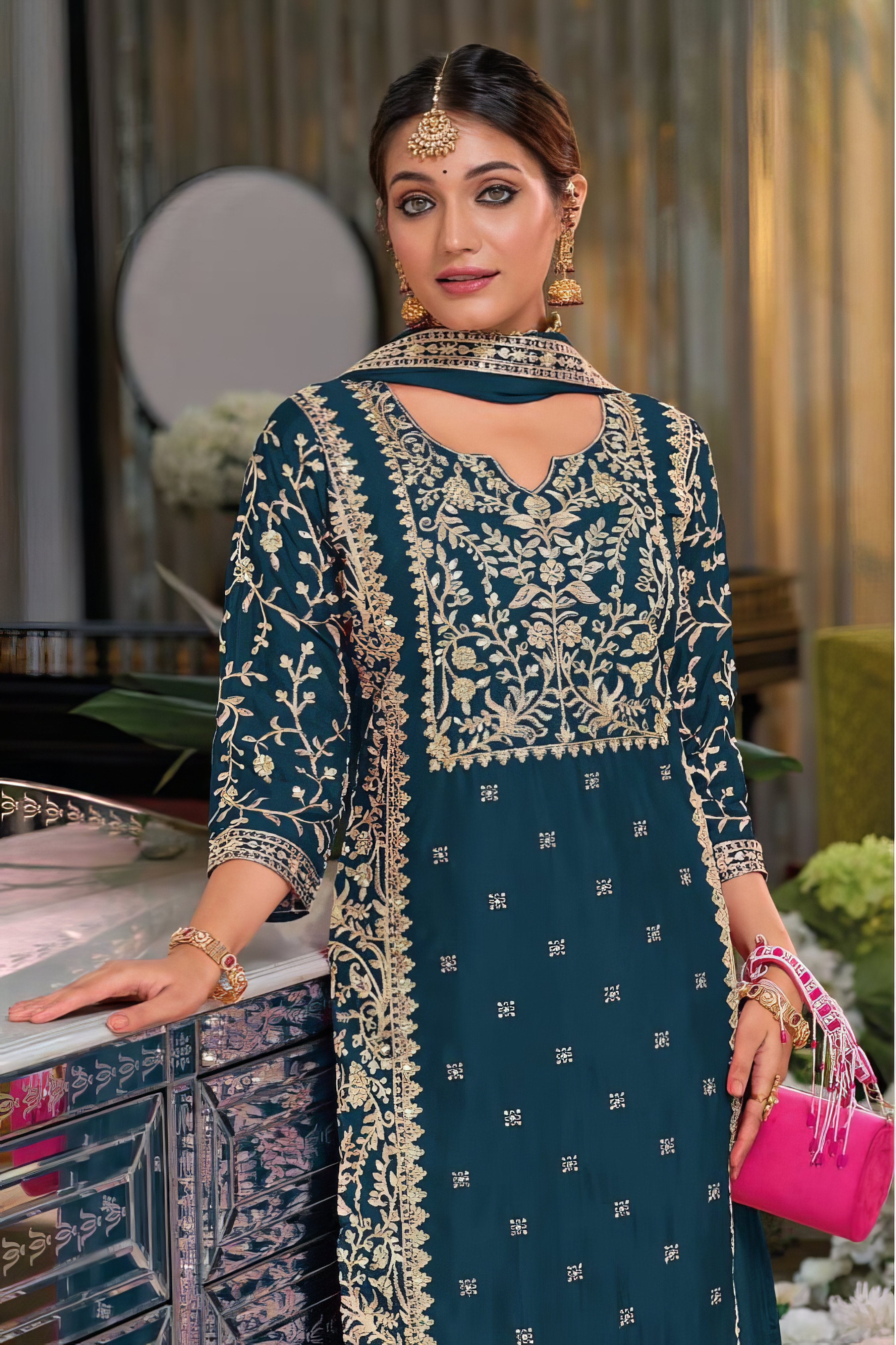 Amaayra Collection Luxury Suit LXST0072