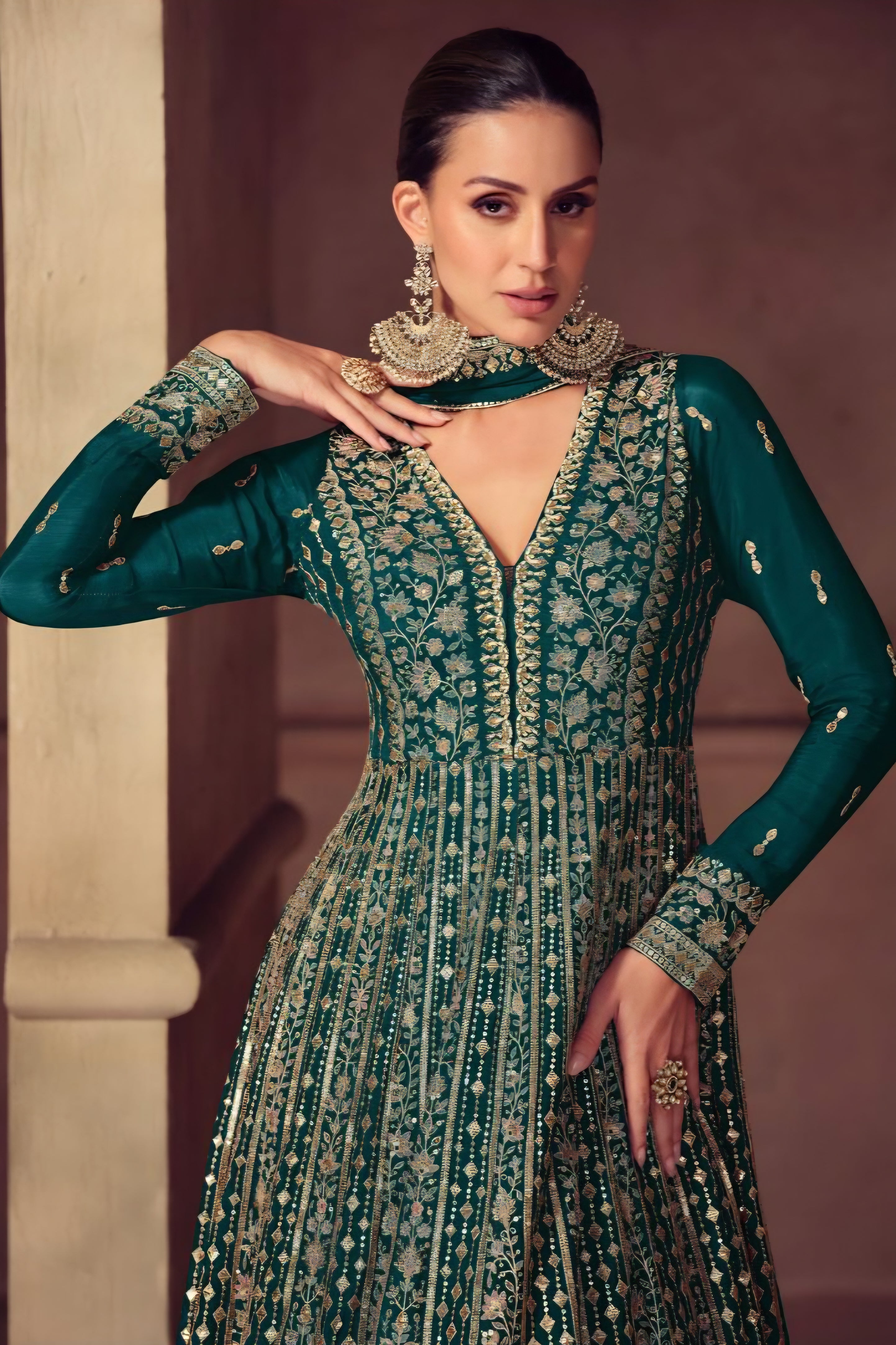 Zariya Silk Ensemble Gown LXGW0051