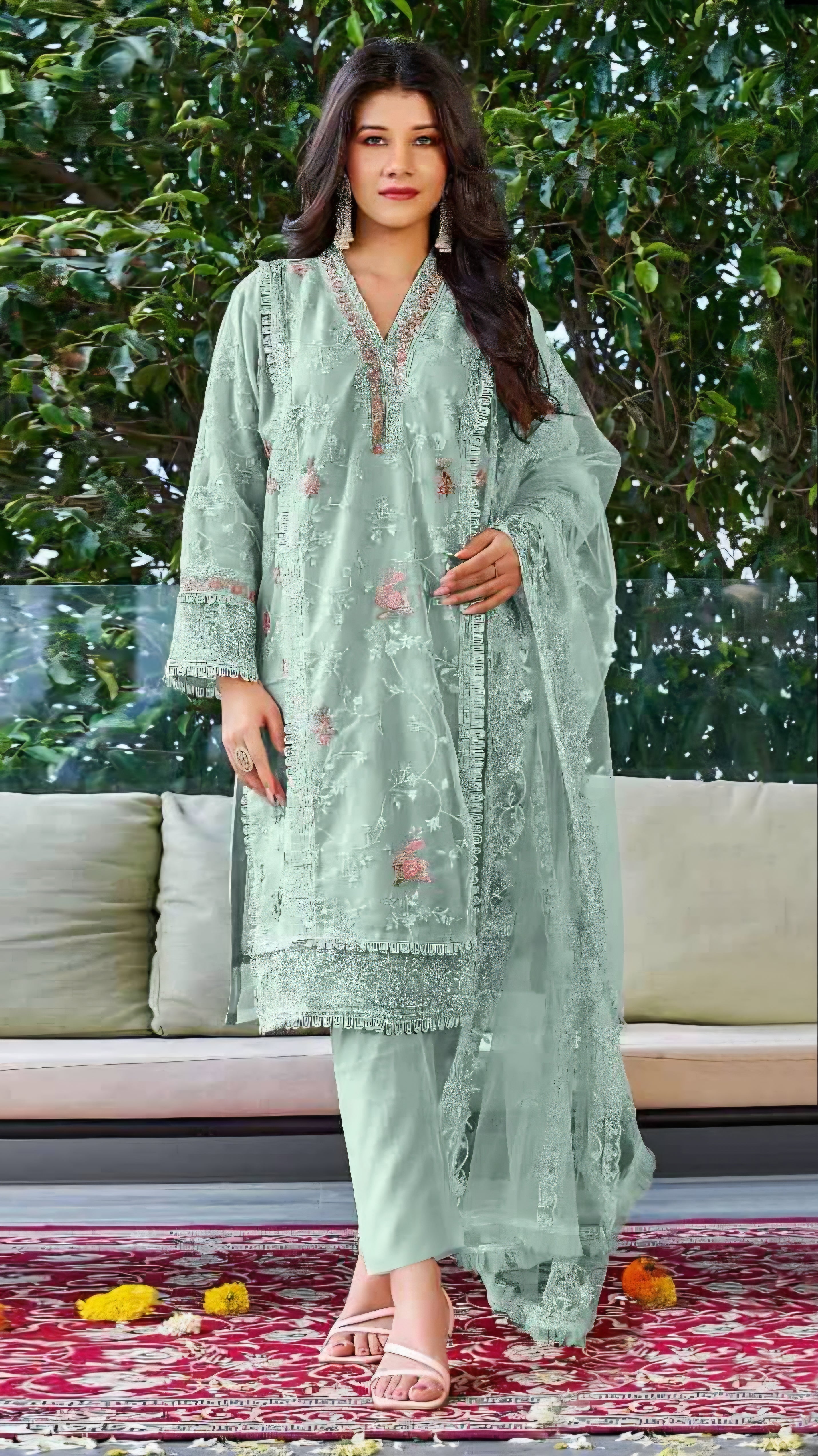 Zariya Luxe Pakistani Suit Set  EAPK0085
