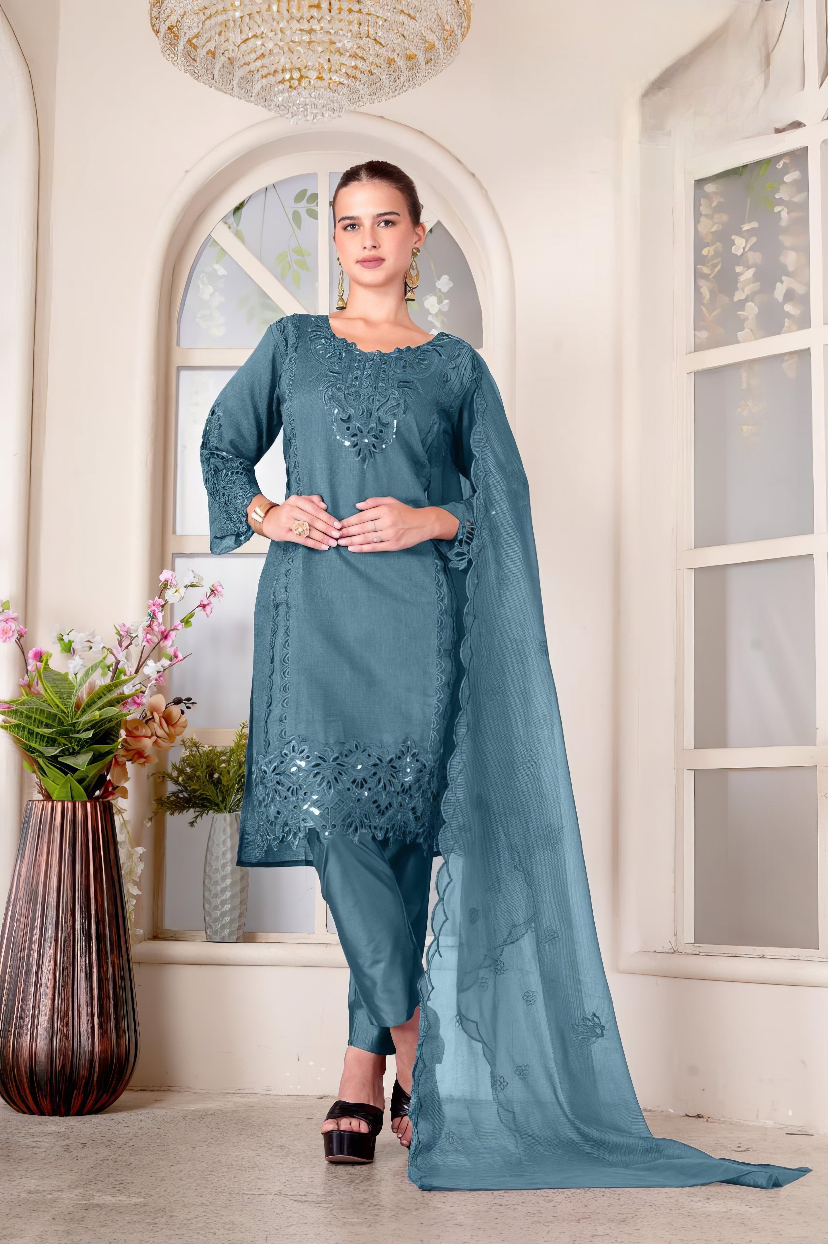 Zariya Luxe Kurti Pakistani Suit EAPK0094