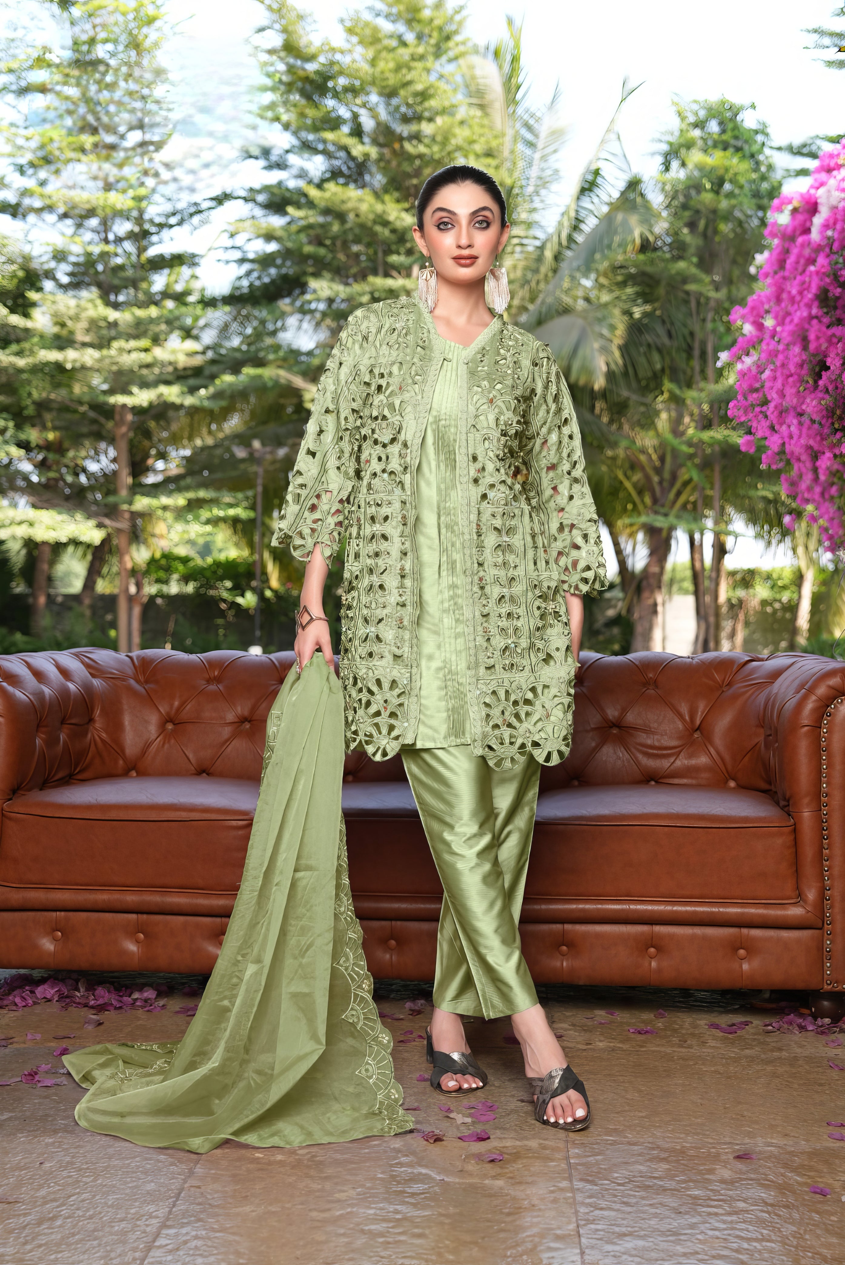 Aarzoo Pakistani Suit EAPK0097