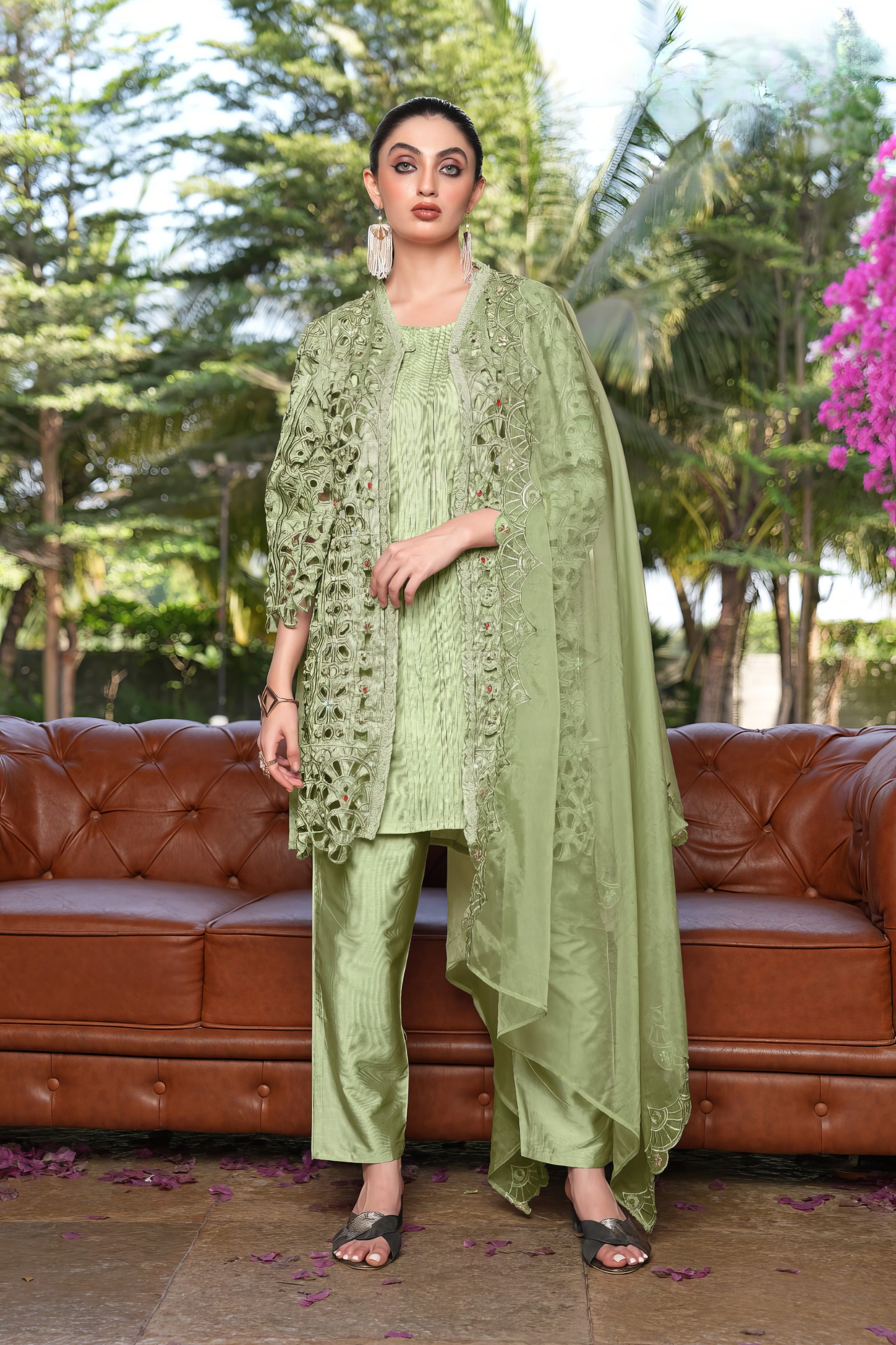 Aarzoo Pakistani Suit EAPK0097