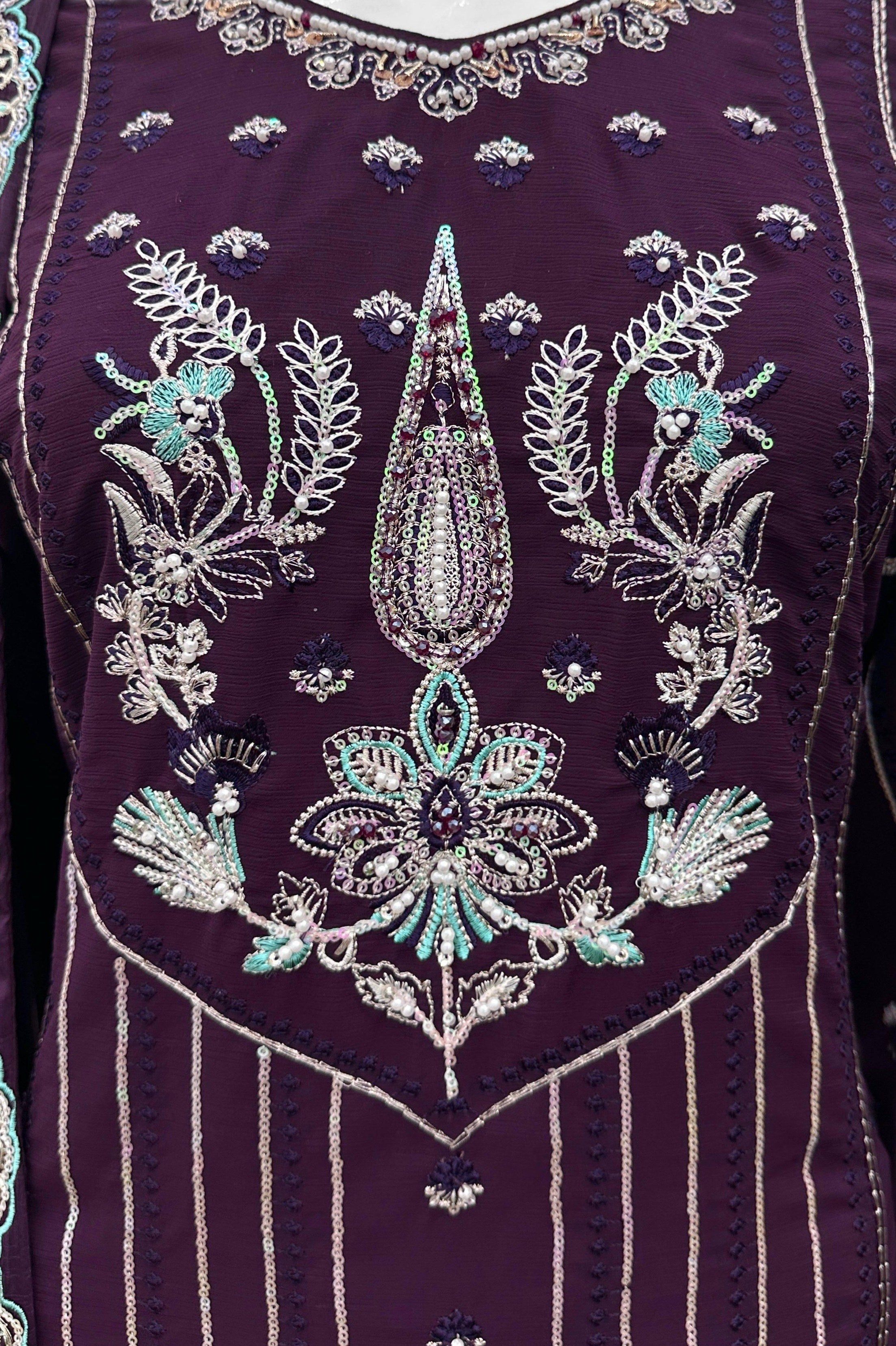 Luminous Thread Luxe Pakistani Suit LXPK0051