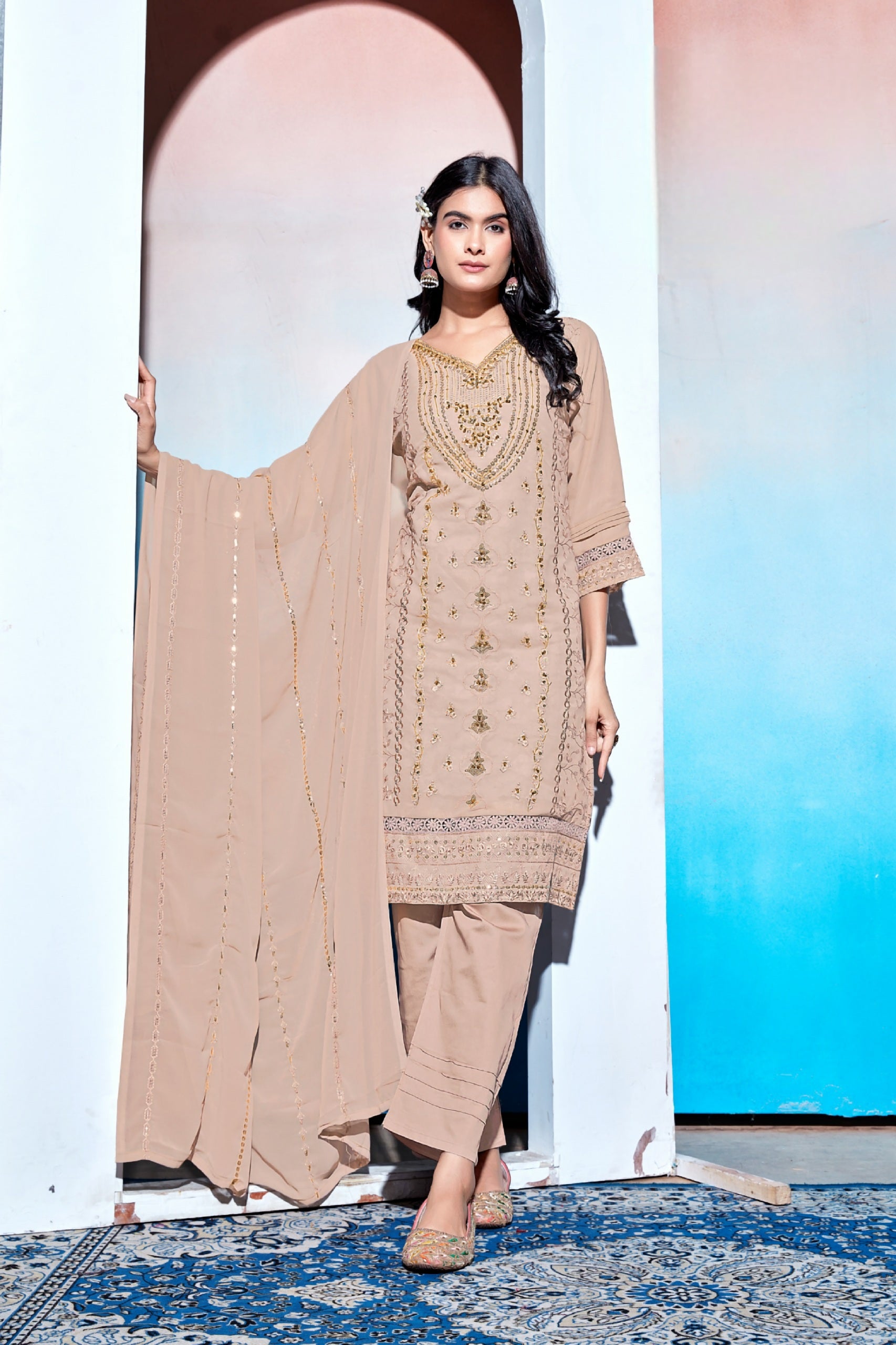 Sequined Grace Set Pakistani Suit LXPK0043