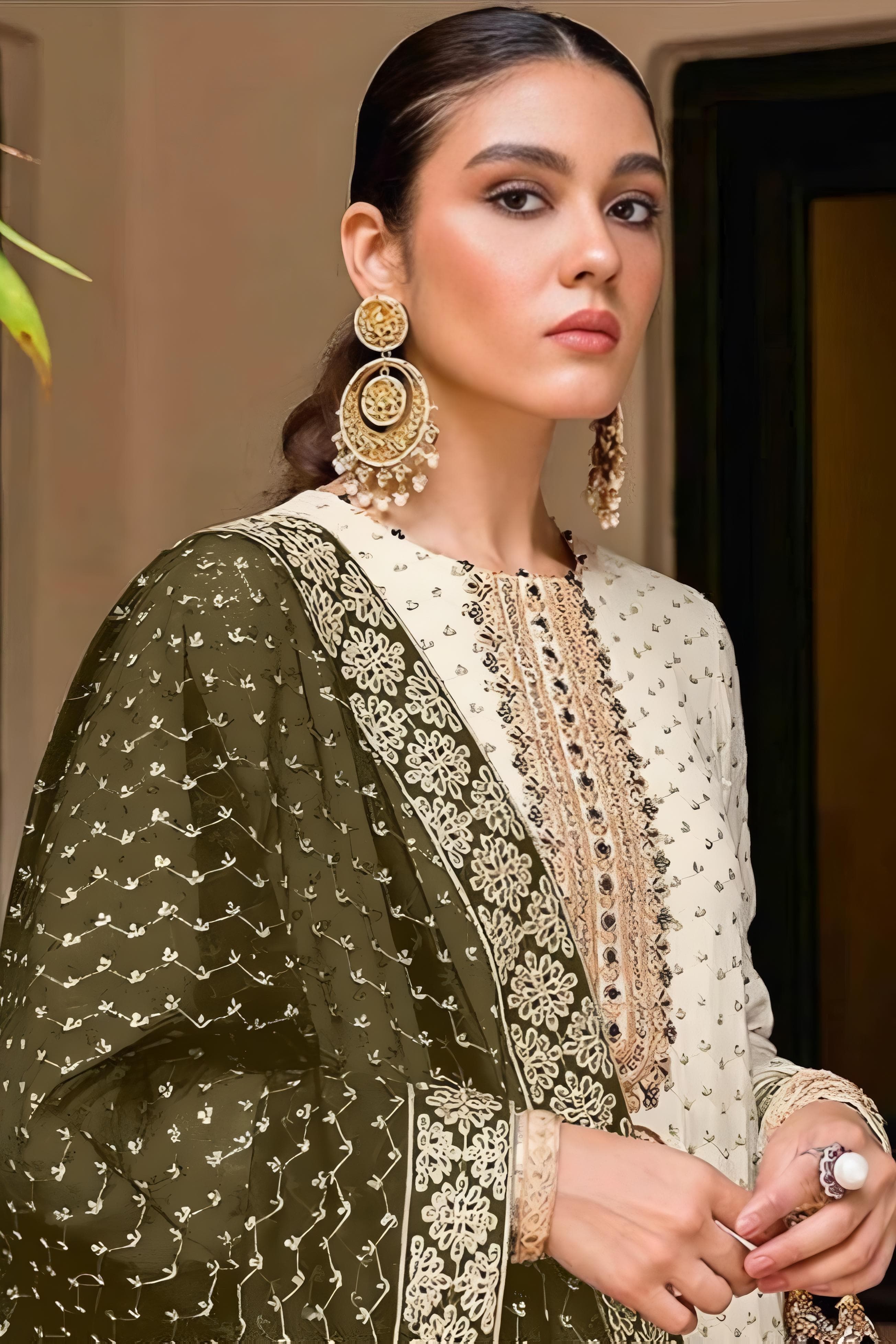 ZarkanAura Georgette Fab Pakistani suit EAPK0024