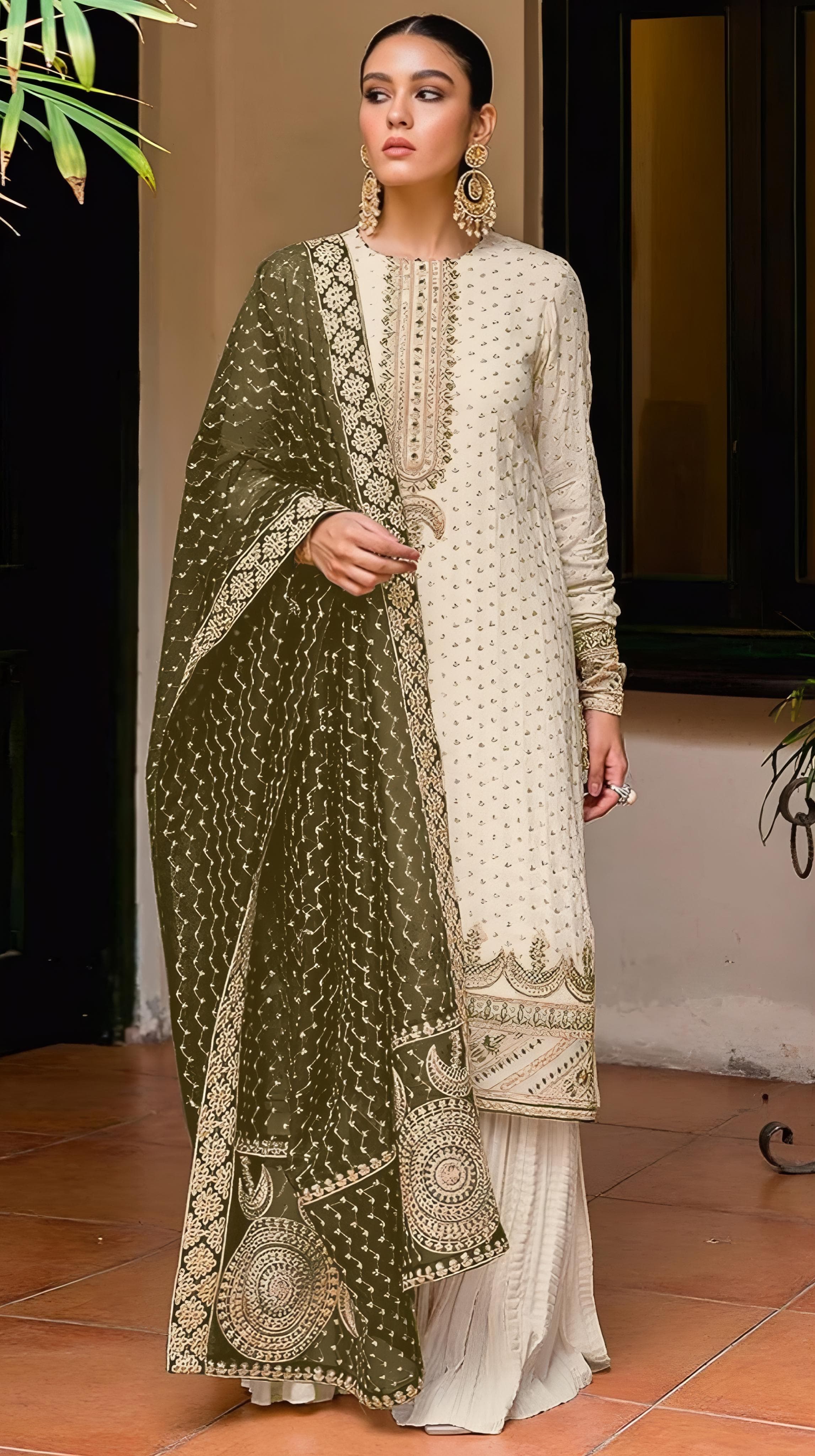 ZarkanAura Georgette Fab Pakistani suit EAPK0024