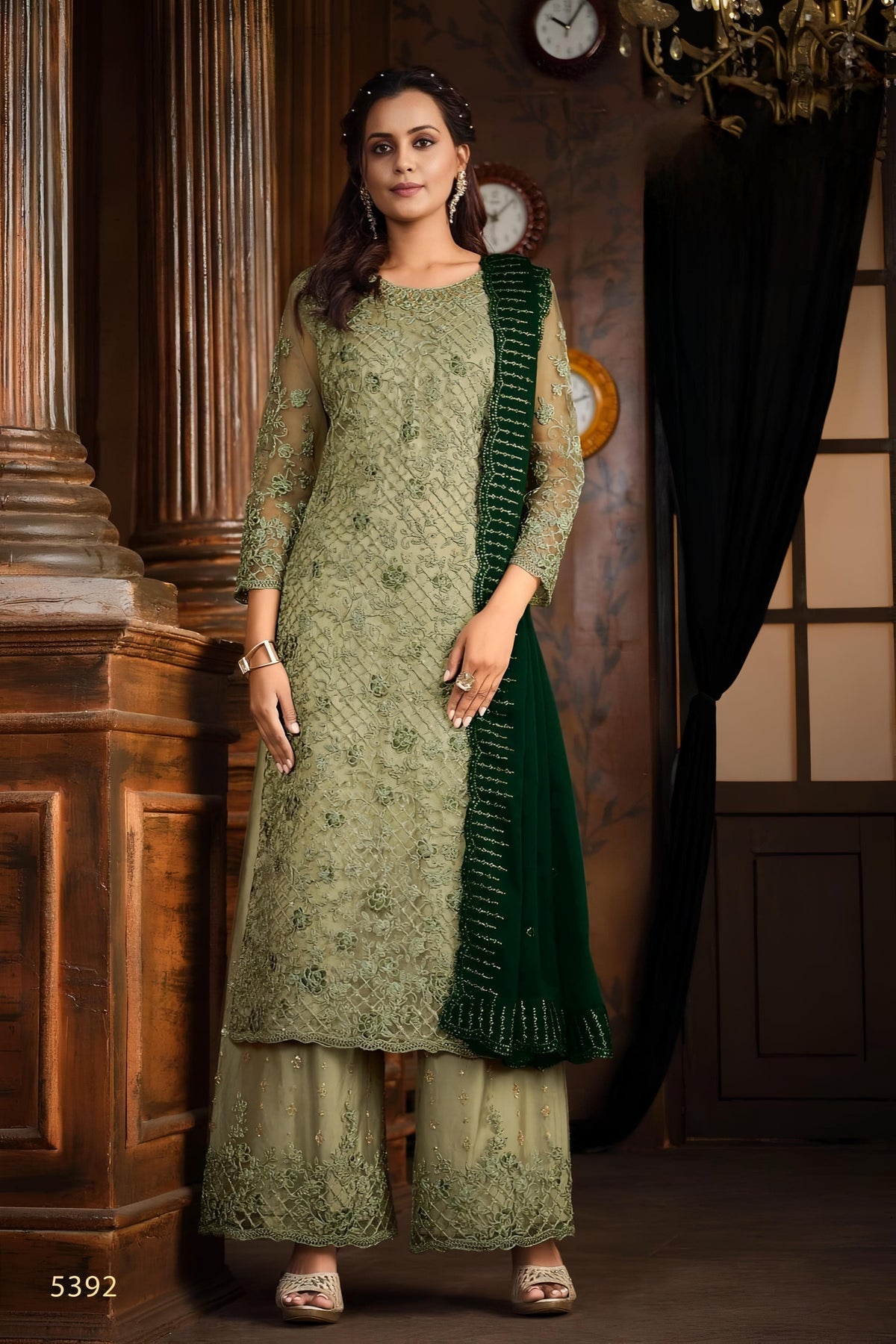 Royal Mirage Embroidered Pakistani suits  EAPK0036