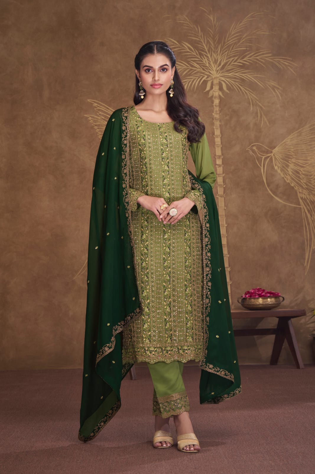 Rangoli Roshni Embellished Glow Pakistani Suit EAPK0037