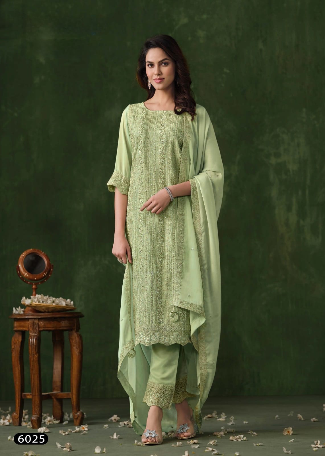 Coding Sequin Ensemble Pakistani Suit EAPK0038