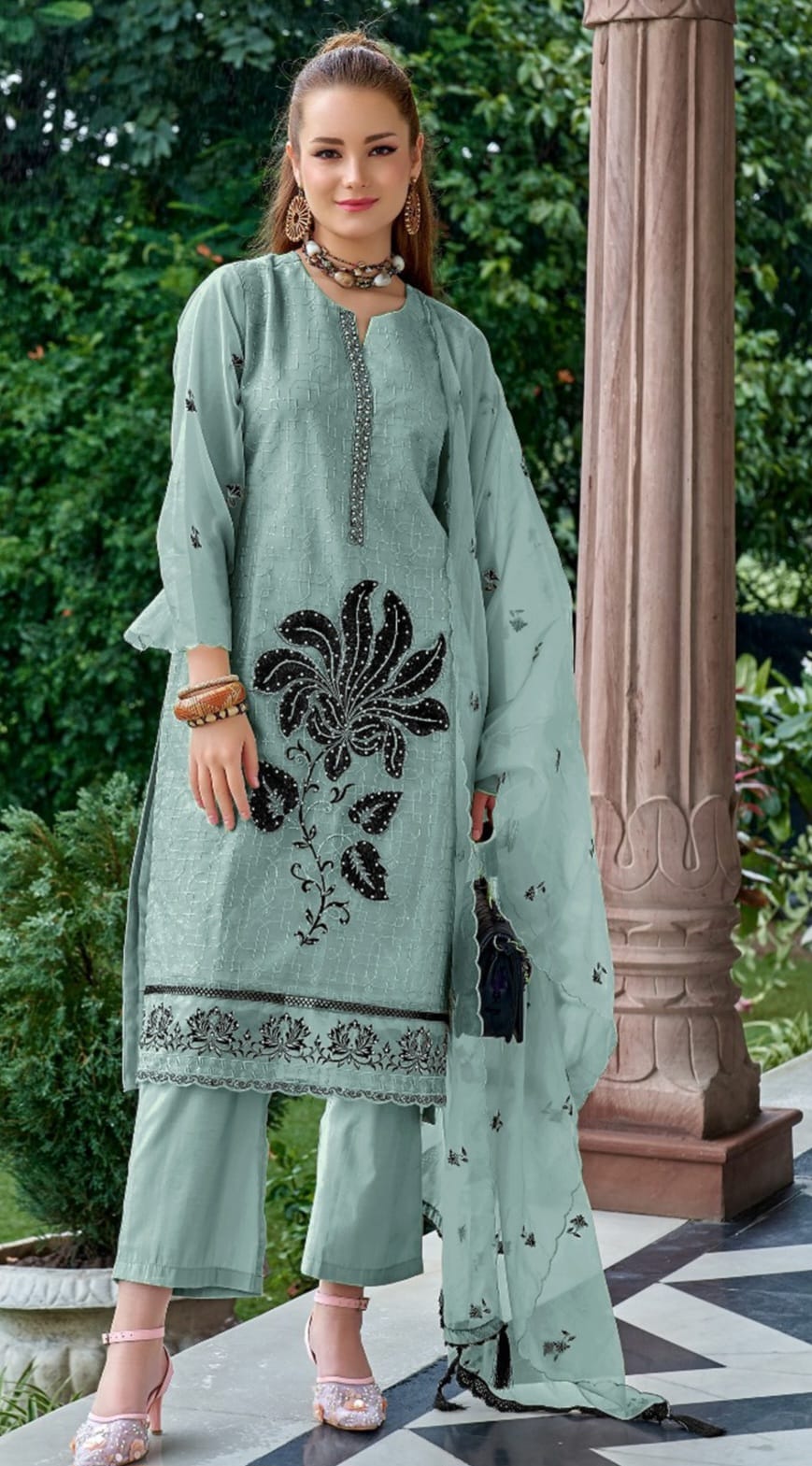 Organza Noir Elegance Pakistani Suit EAPK0044