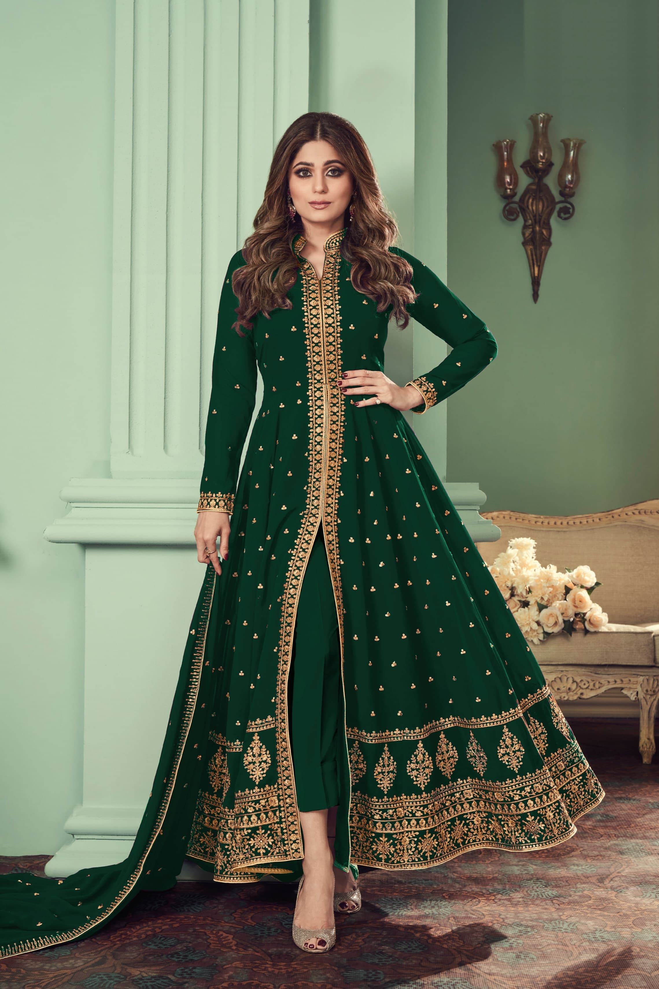 Regal Weave Designer GOWN EAGW0016